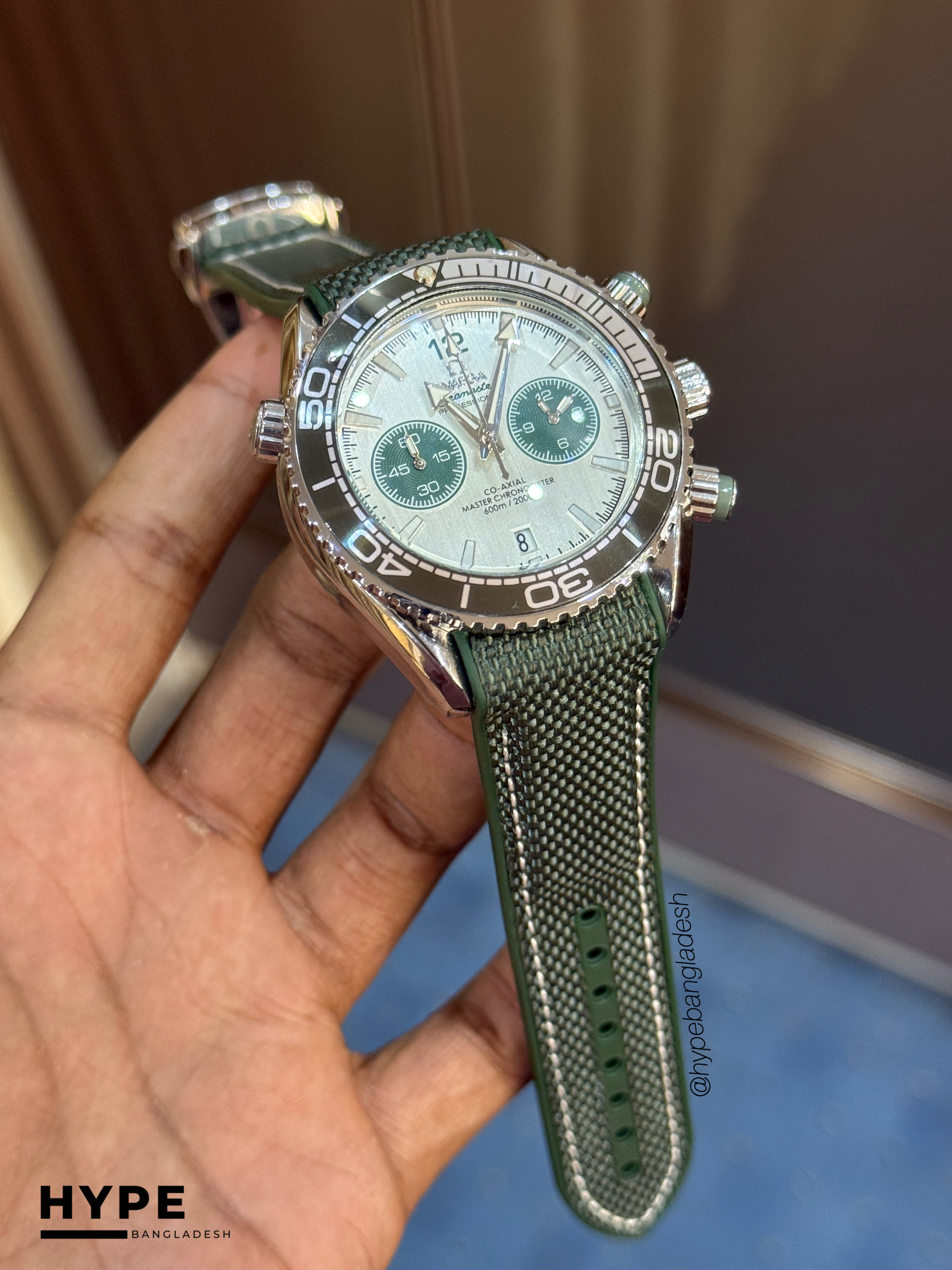 Omega Seamaster Quartz Chronograph Silicone Belt (Green)_img_1