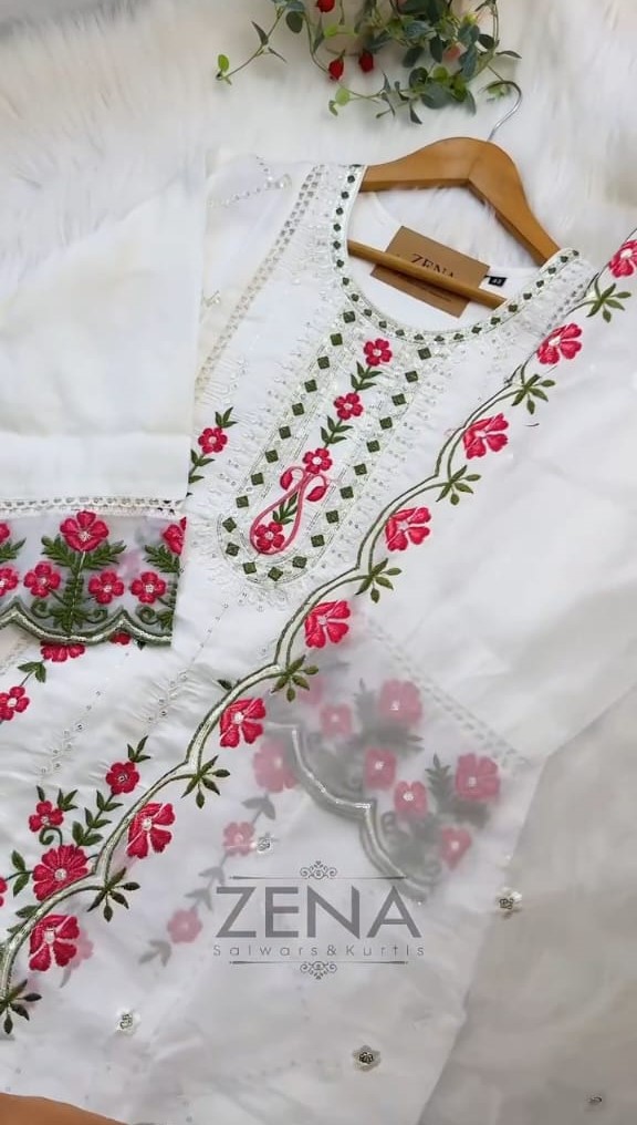 Luxury Embroidery Three Pieces - Image 3