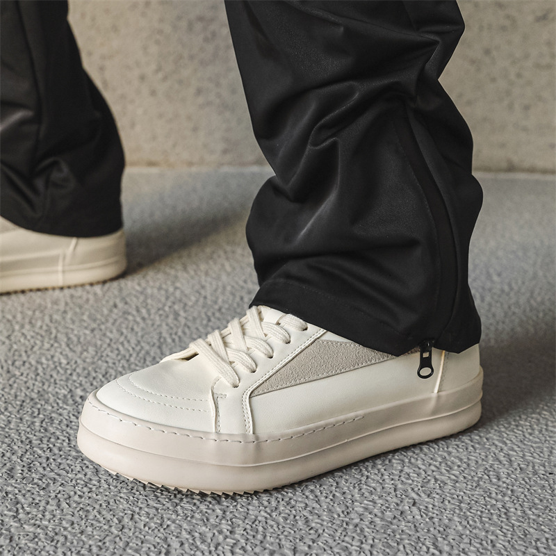 Vintage leather sneakers in black_img_10