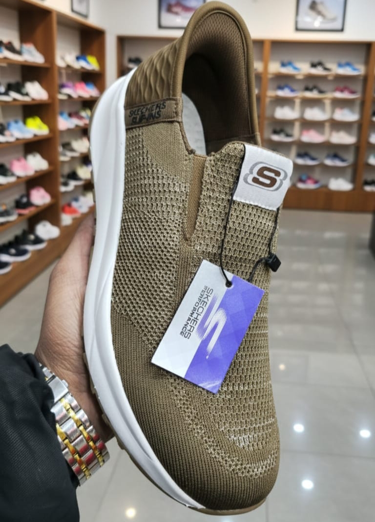 SKECHERS SLIP-INS” 𝐒𝐧𝐞𝐚𝐤𝐞𝐫 (LOFT MASTARD)_img_0