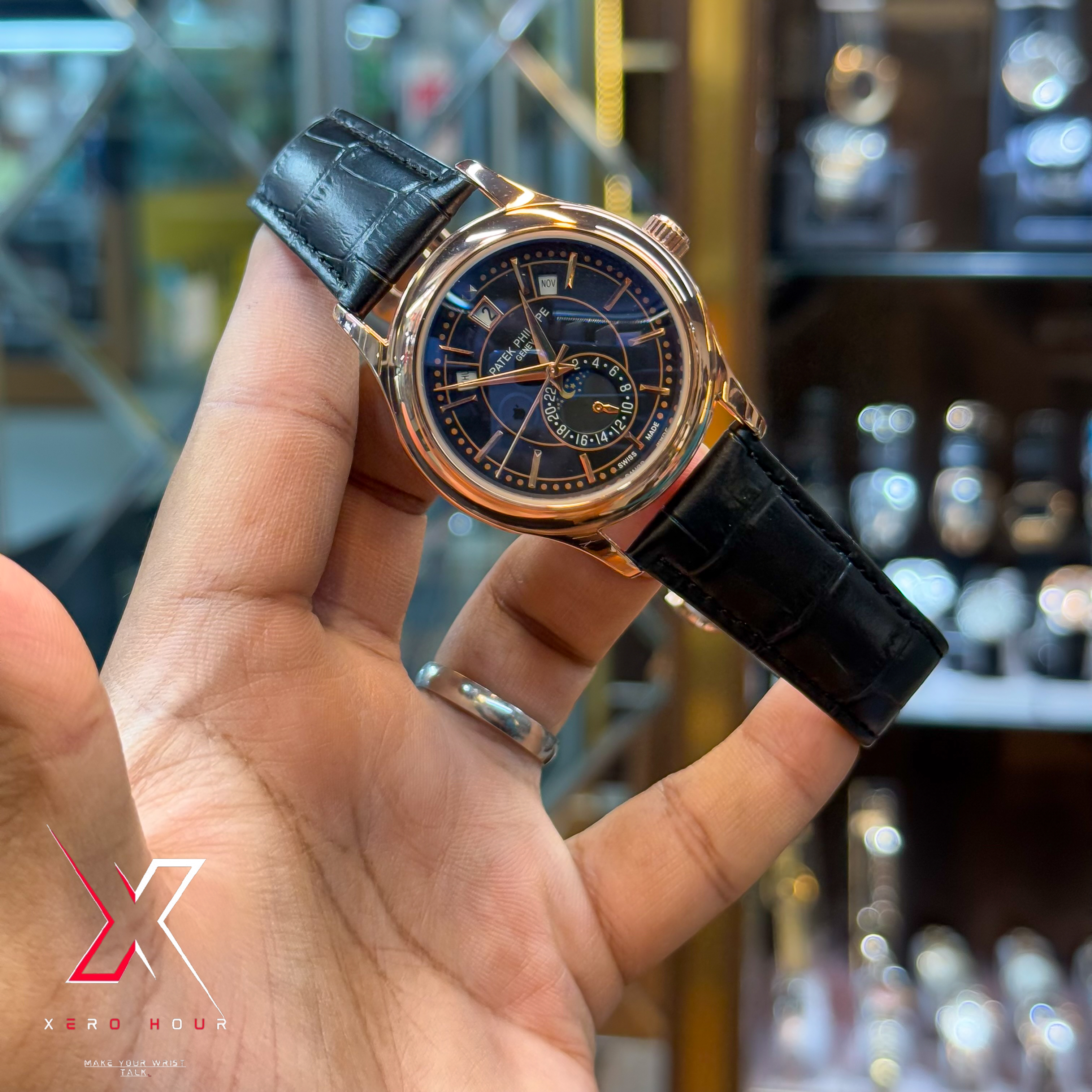 Patek Philippe | Calender Perpetual | Date Just Black Gold style_img_1