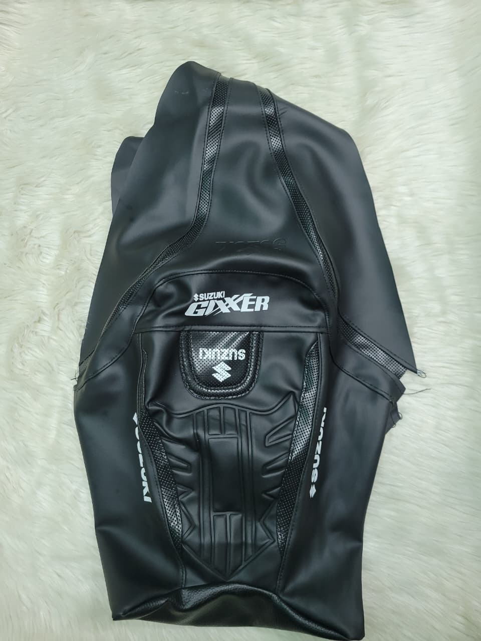Premium Seat Cover For Gixxer Monoton Black Motorcycle_img_0