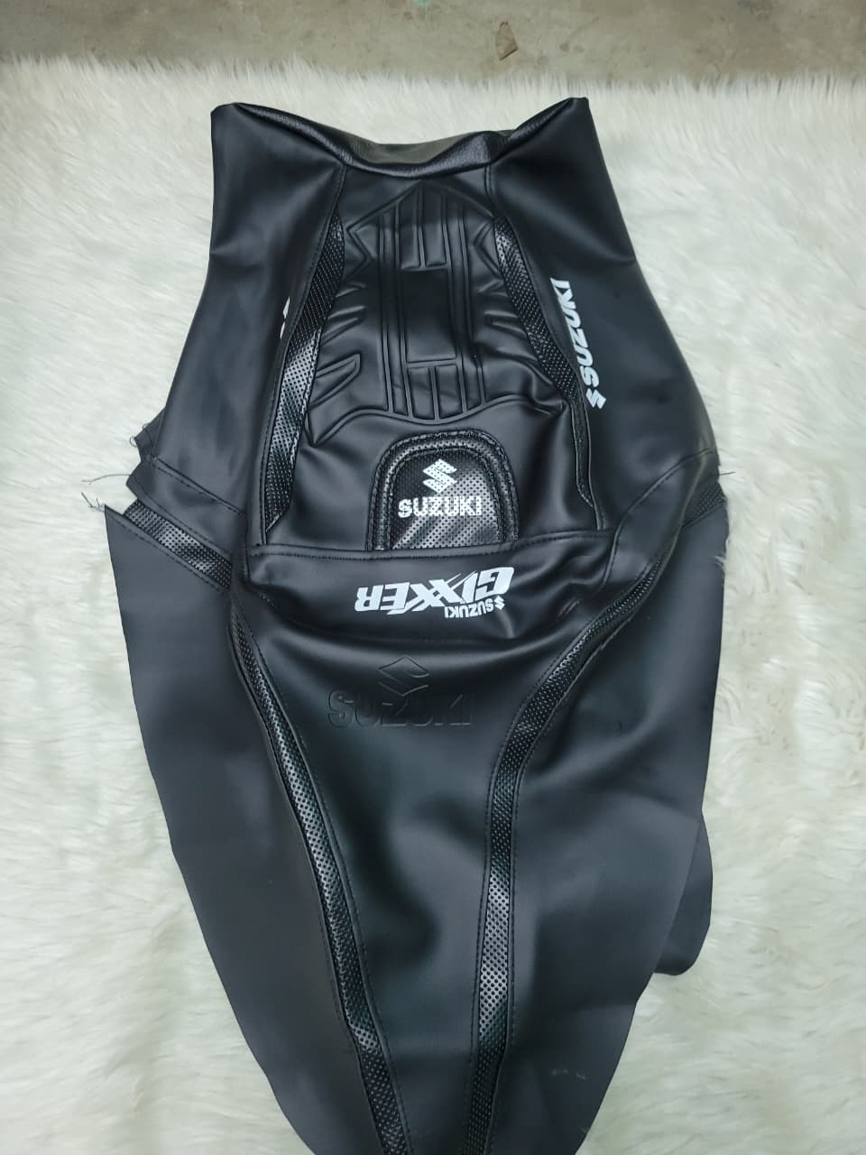 Premium Seat Cover For Gixxer Monoton Black Motorcycle_img_2