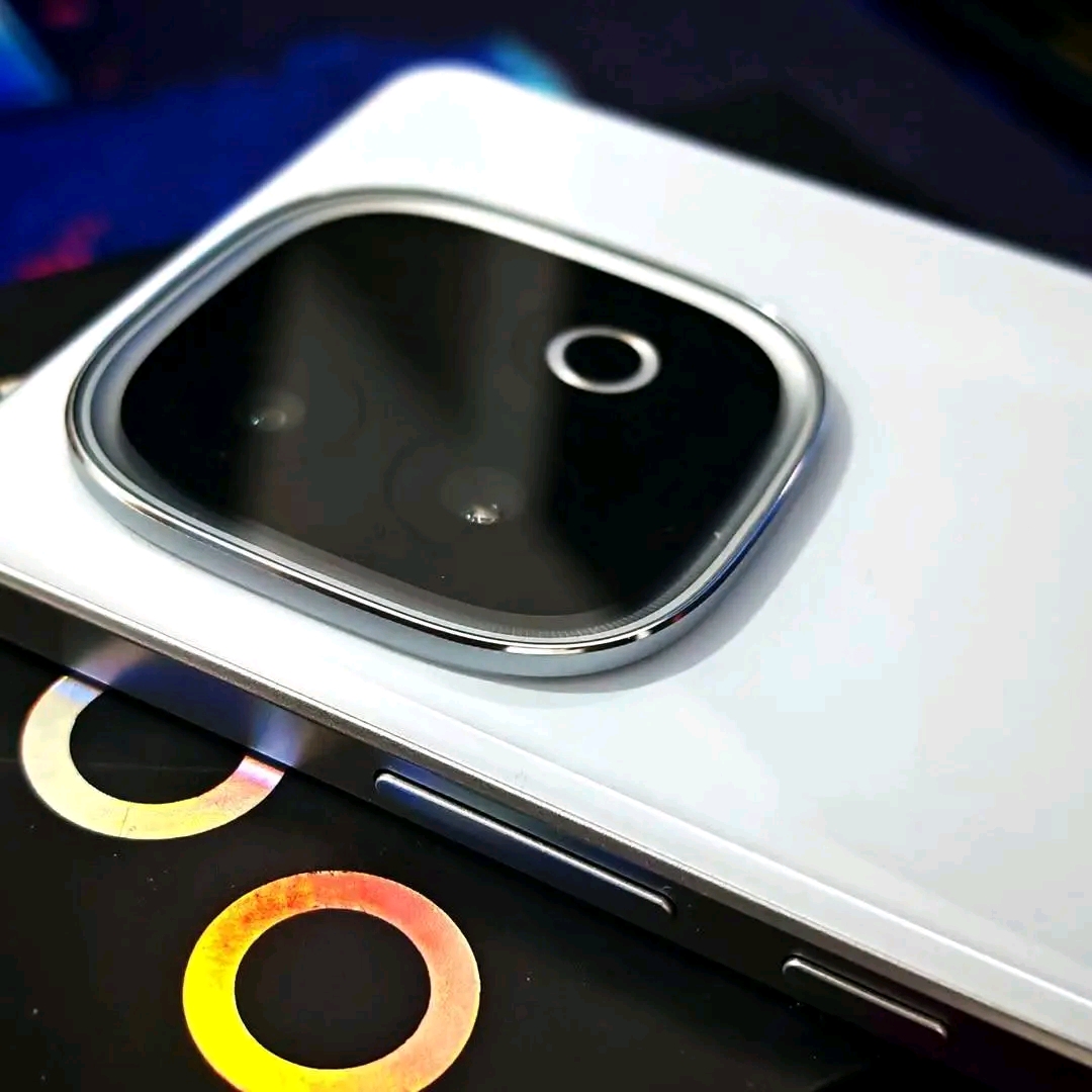 Iqoo Z10 turbo Pro_img_1