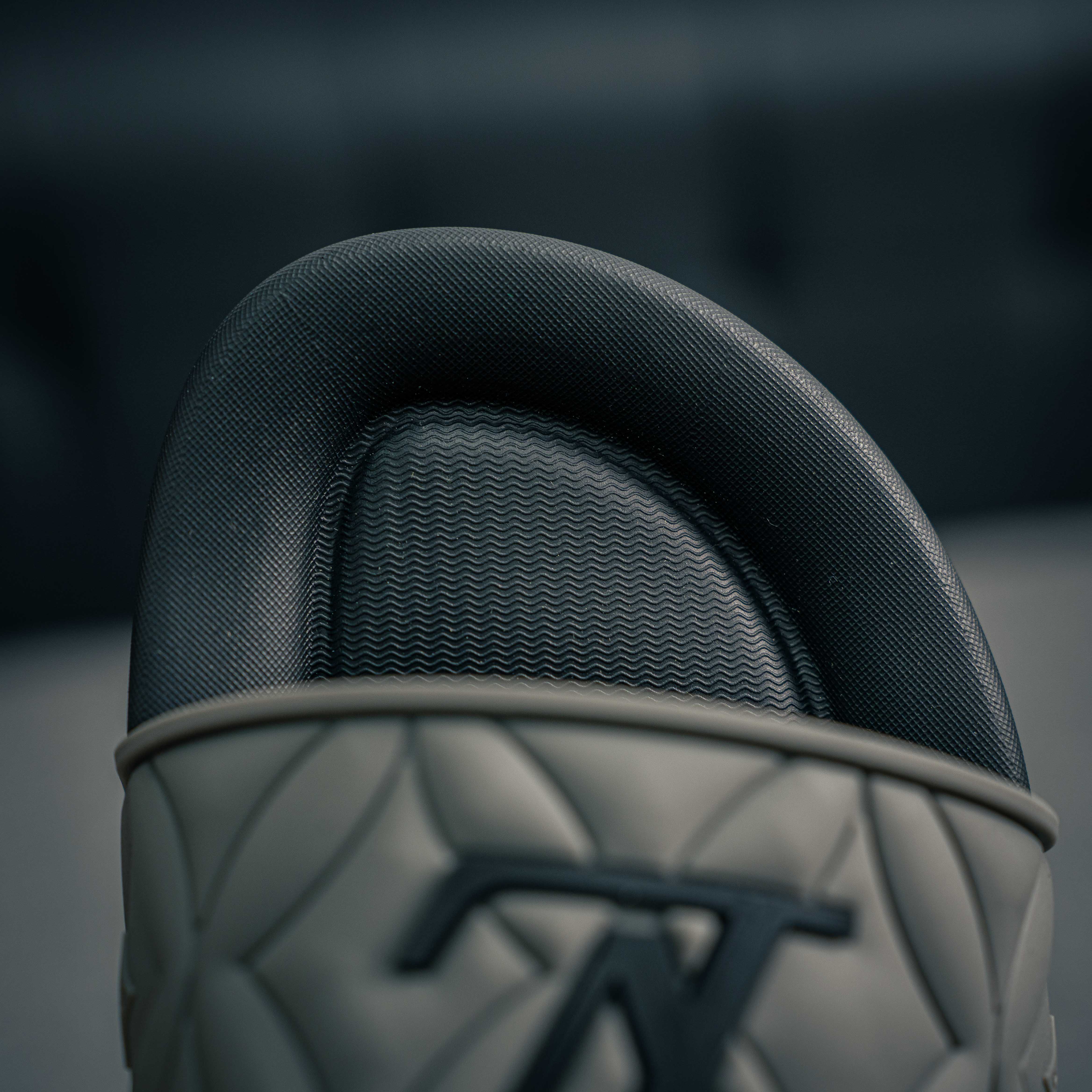 Louis Vuitton slides (1:1)_img_5