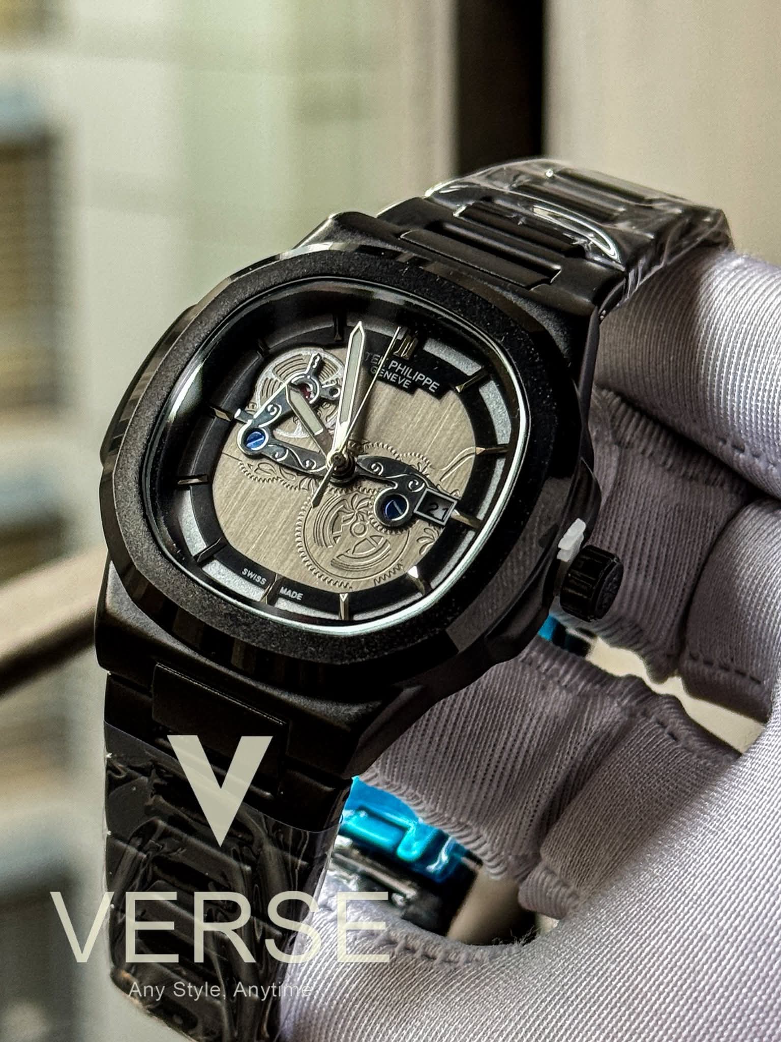 PATEK PHILIPPE BLACK CHAIN SWEEP NEW