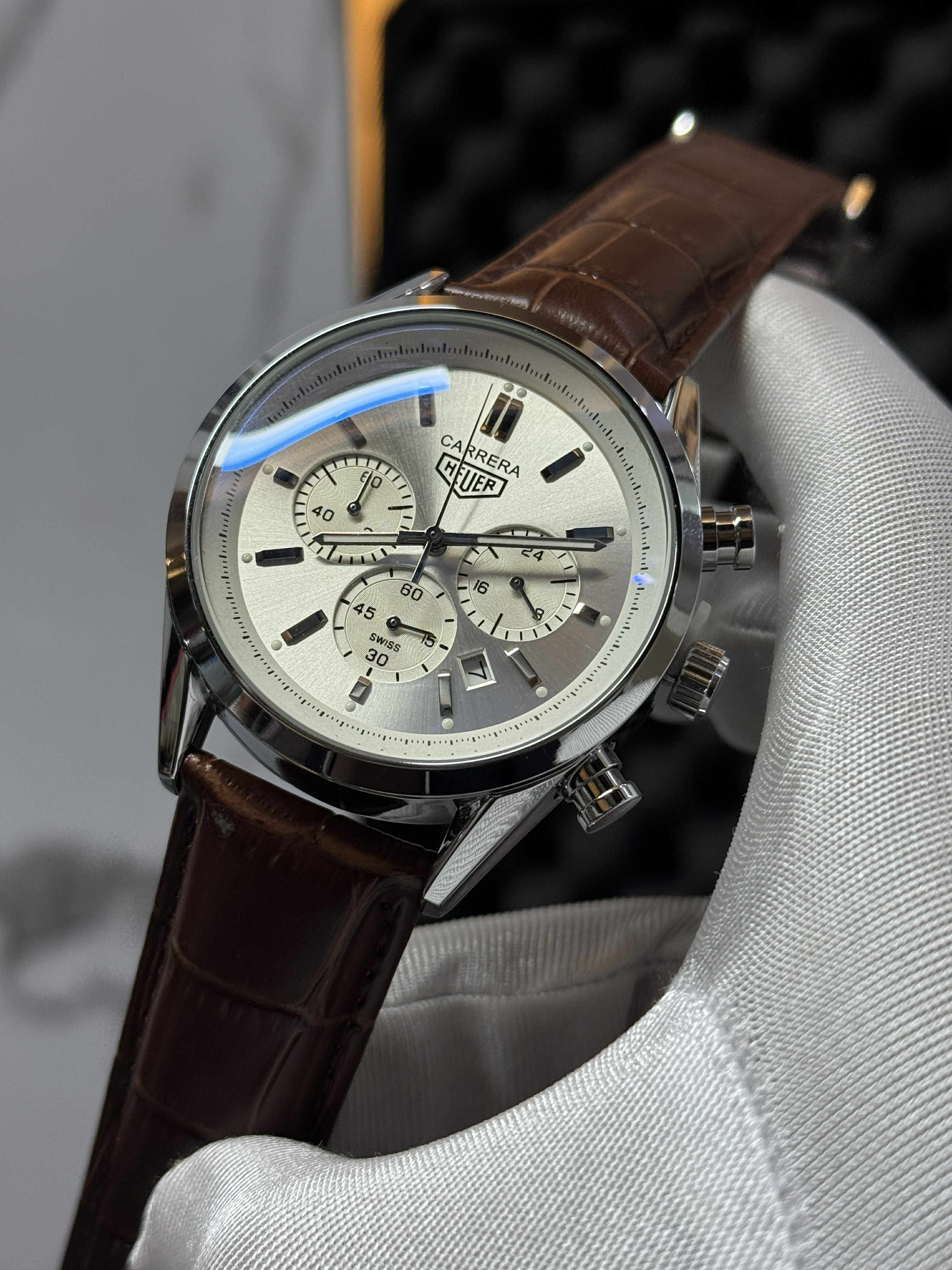 TAG THREE CHRONO BROWN BELT WHITE DIAL