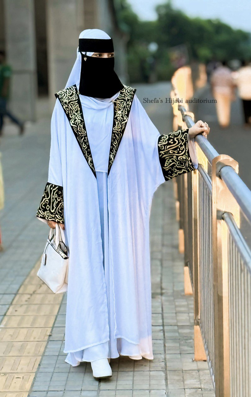 Calligraphy Coart Abaya White_img_1