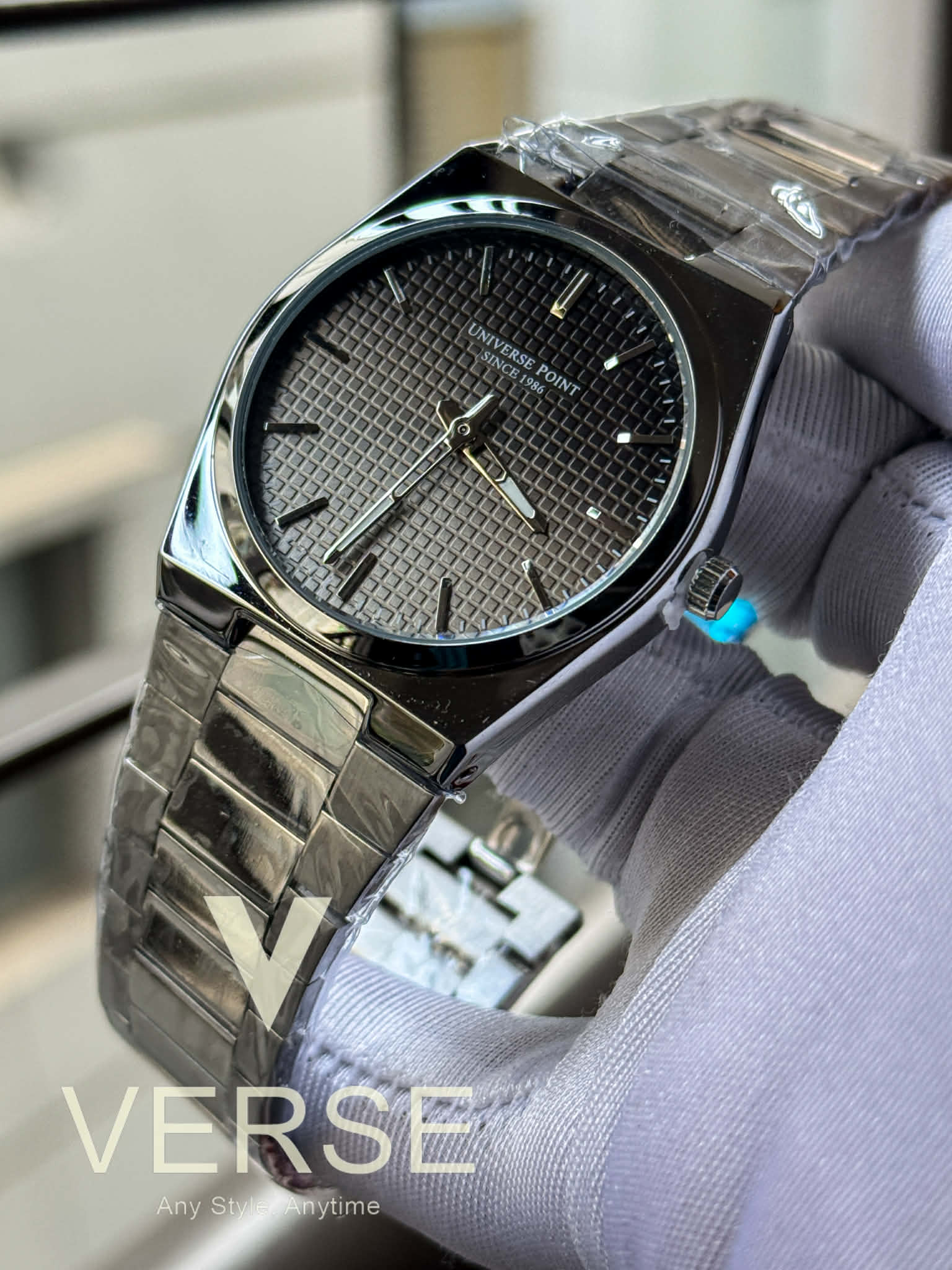 UNIVERSE POINT Slim Stainless Steel Watch – Gradient Grey Waffle Dial | UP3949-23708