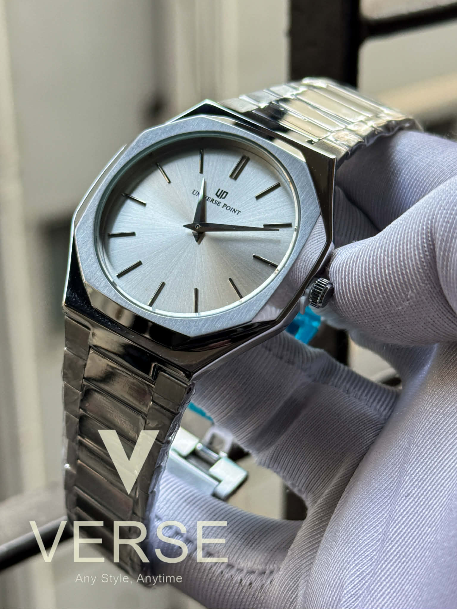 UNIVERSE POINT Octagonal Case – Silver Chain Opaline White Dial | UP3949-2496