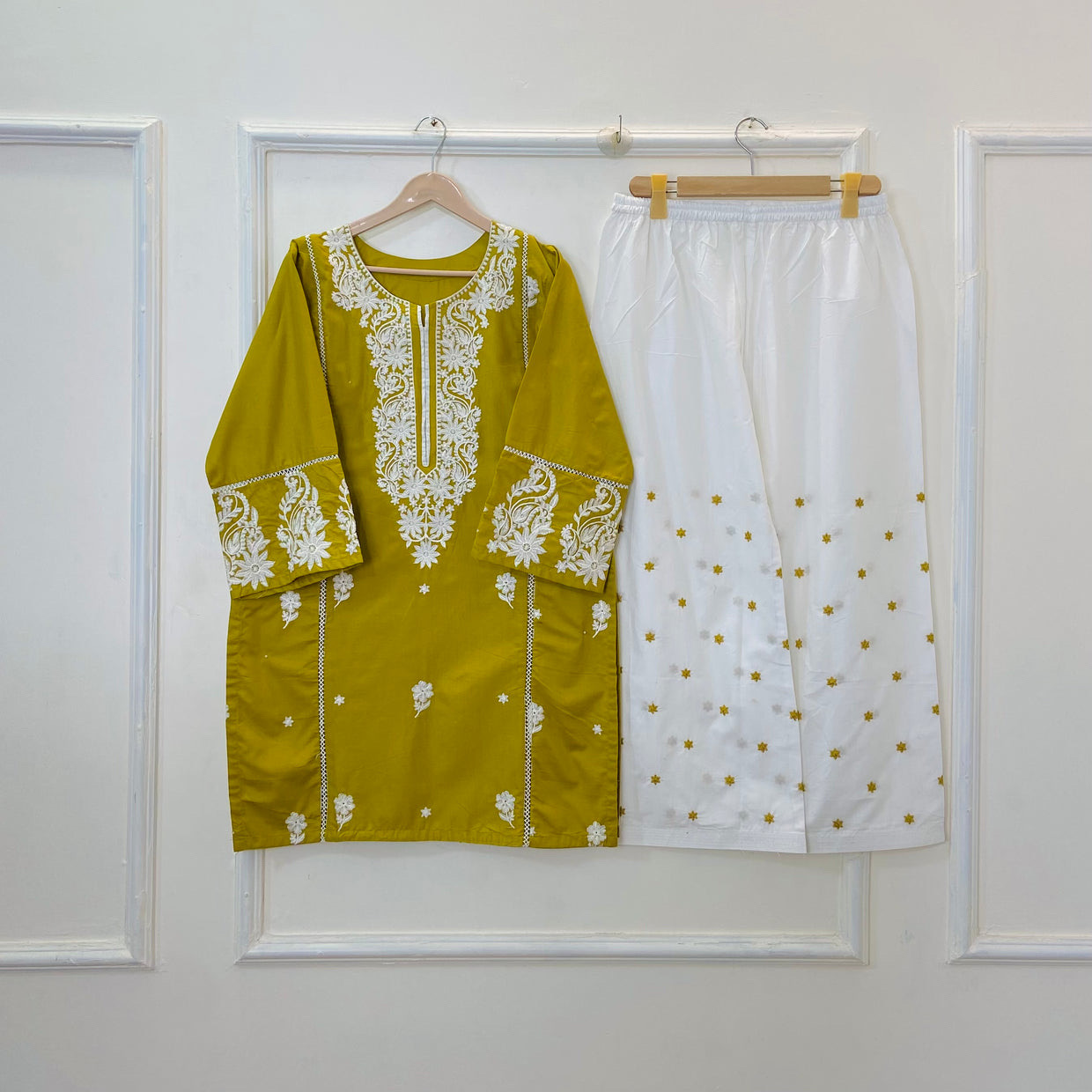 Contrasted Embroidered 2PC (Premium Cotton) - Image 3