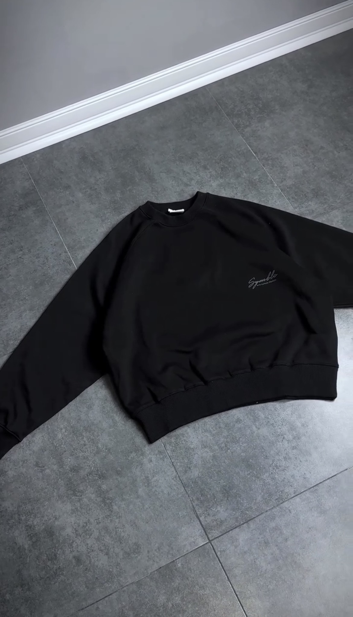 Black Raglan Oversized sweatshirt_img_3