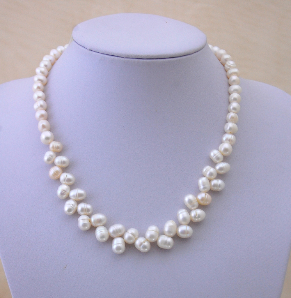 Premium quality pearl one layer necklace_img_0