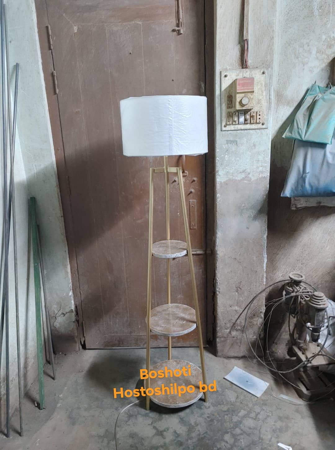 Corner stand lamp_img_3