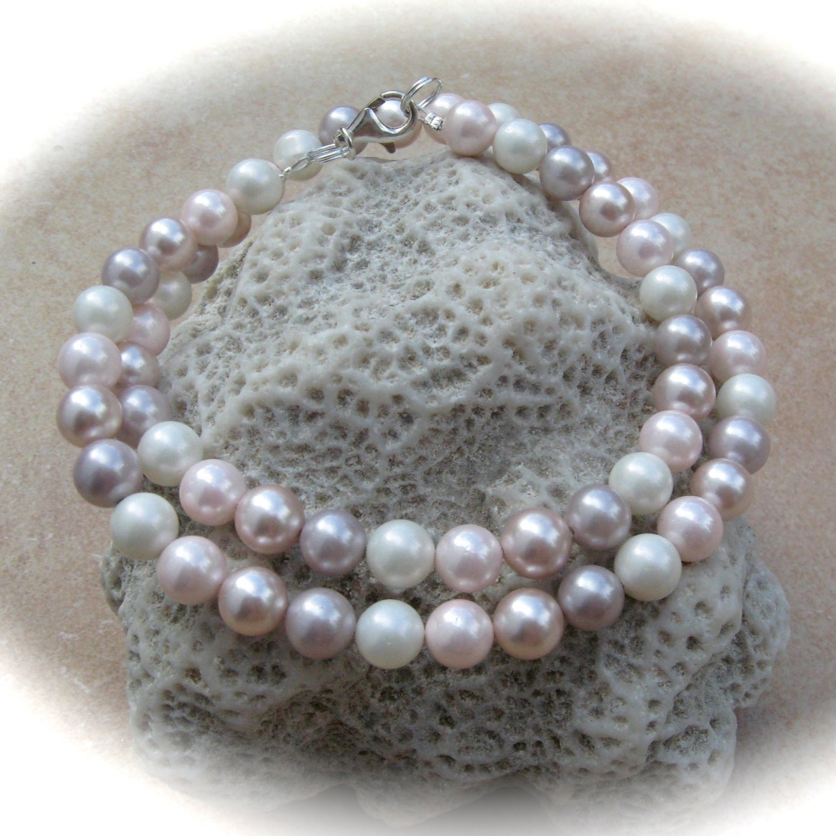 Fresh water pearl multicolor One layer necklace for women_img_1