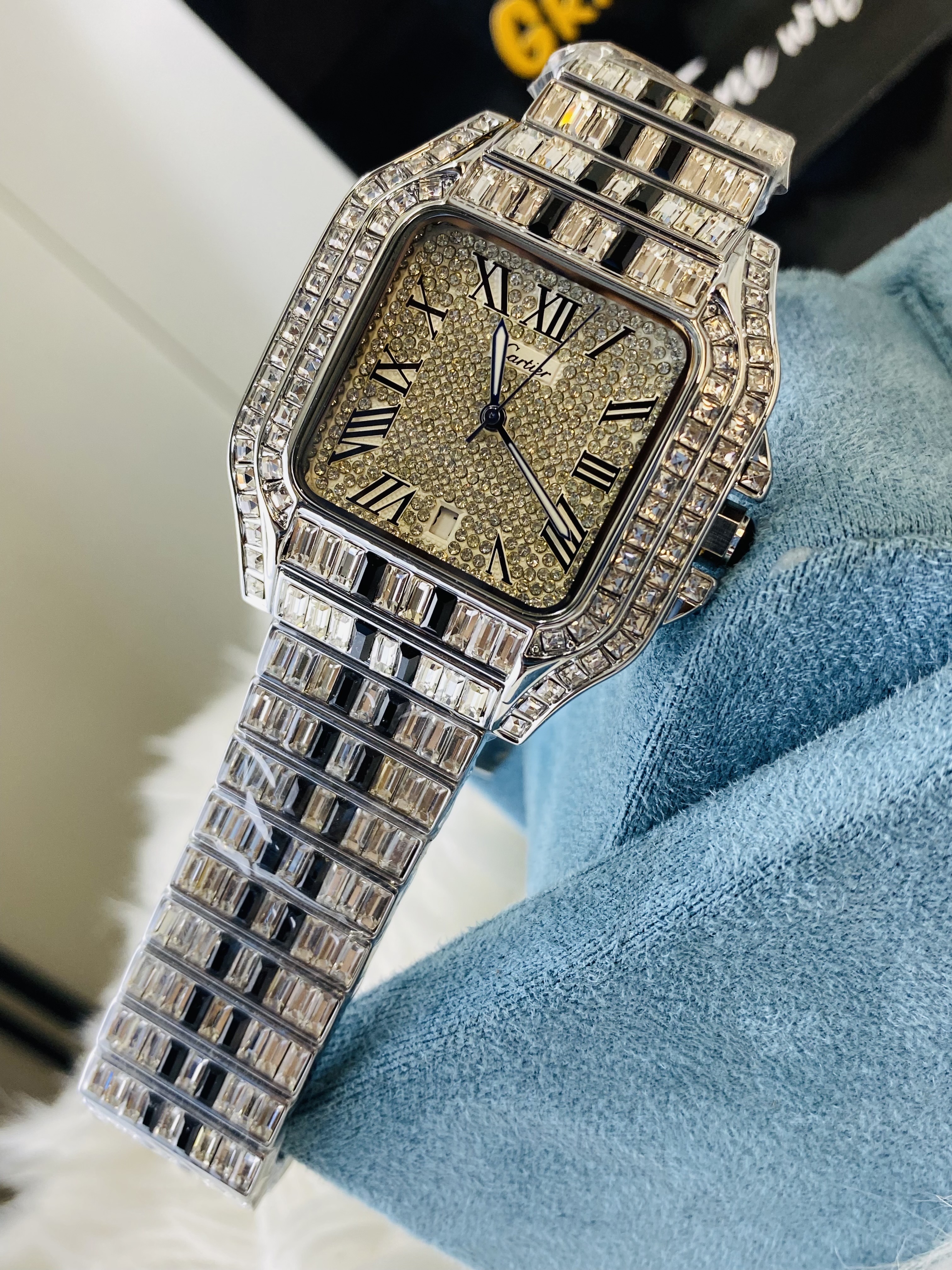 Cartier Stunning_img_2