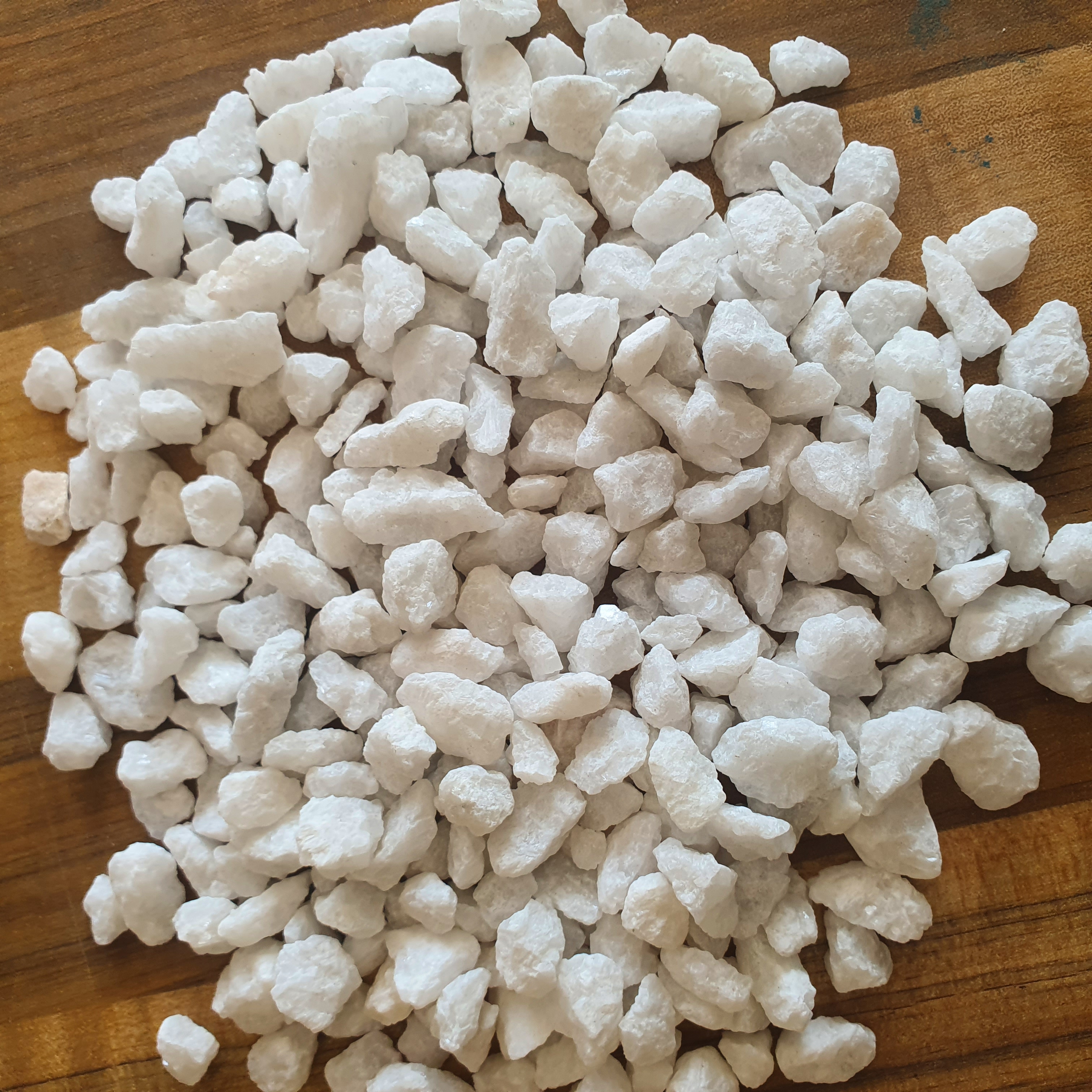 সাদা পাথর