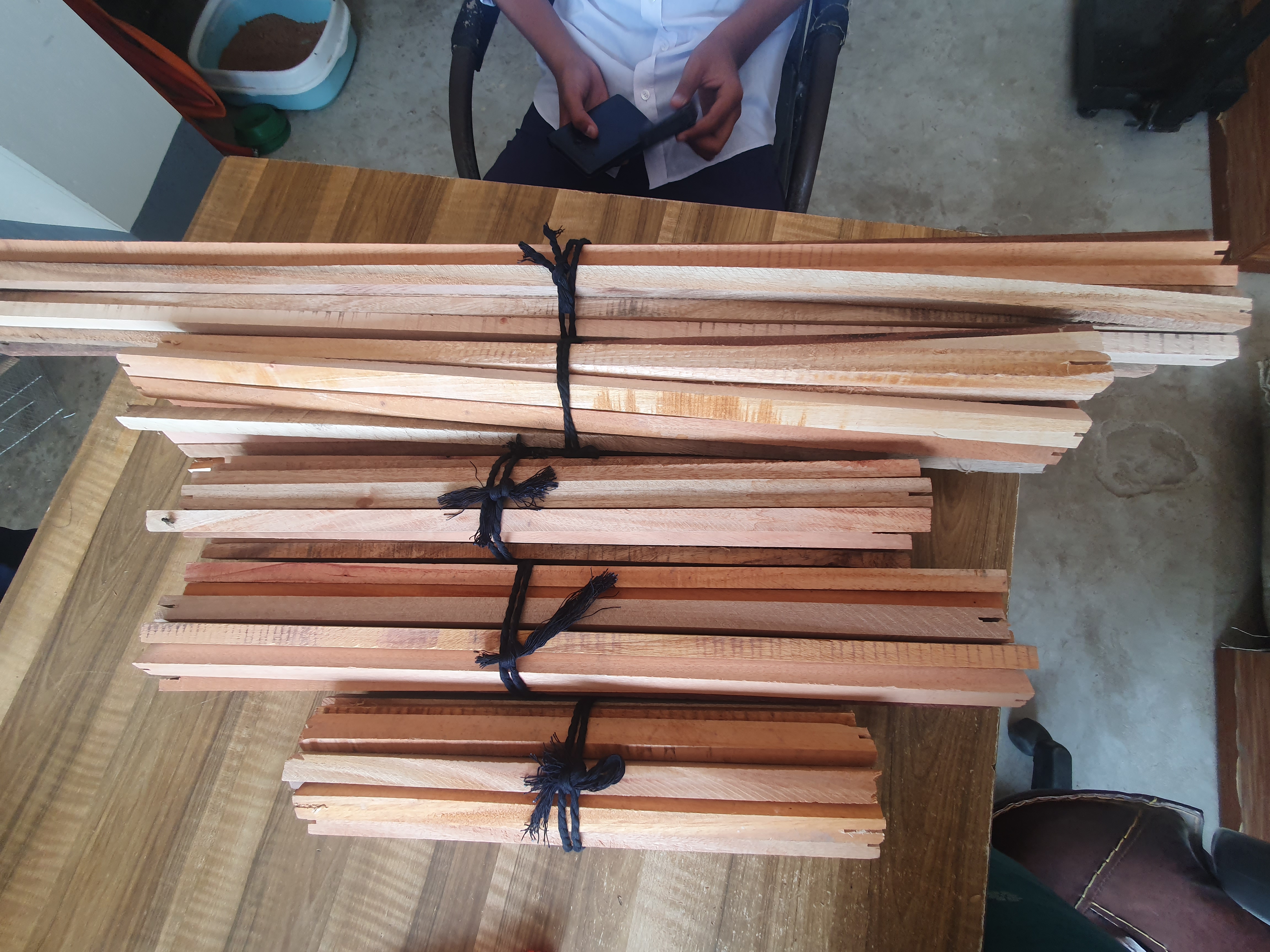 কাটের স্টিক ১২" ১০*১২ খাচার_img_1