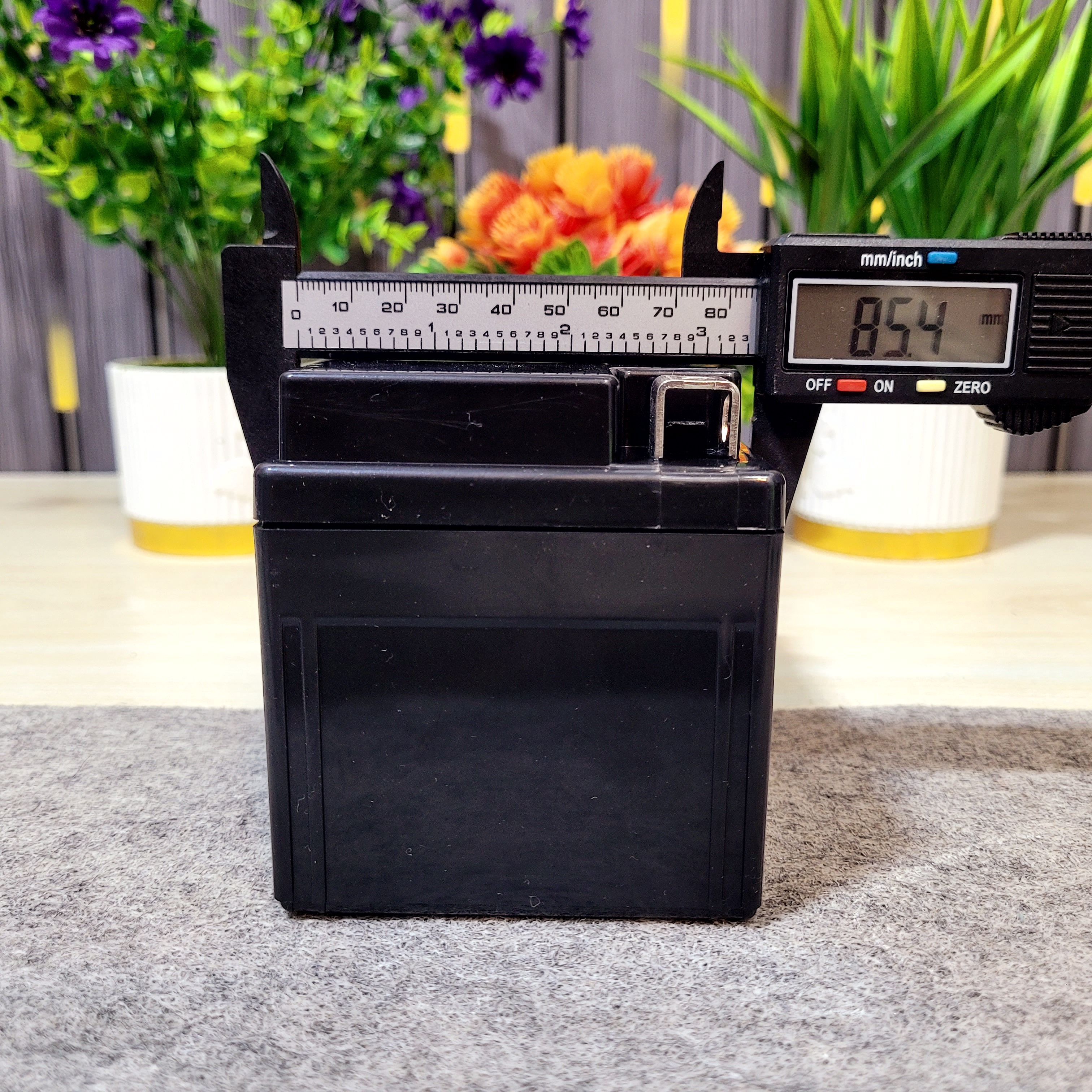 12V 12Ah LiFePO4 Bike Self-Start Battery Pack with Active Balancer, 7L Size, High Peak Current Support_img_5