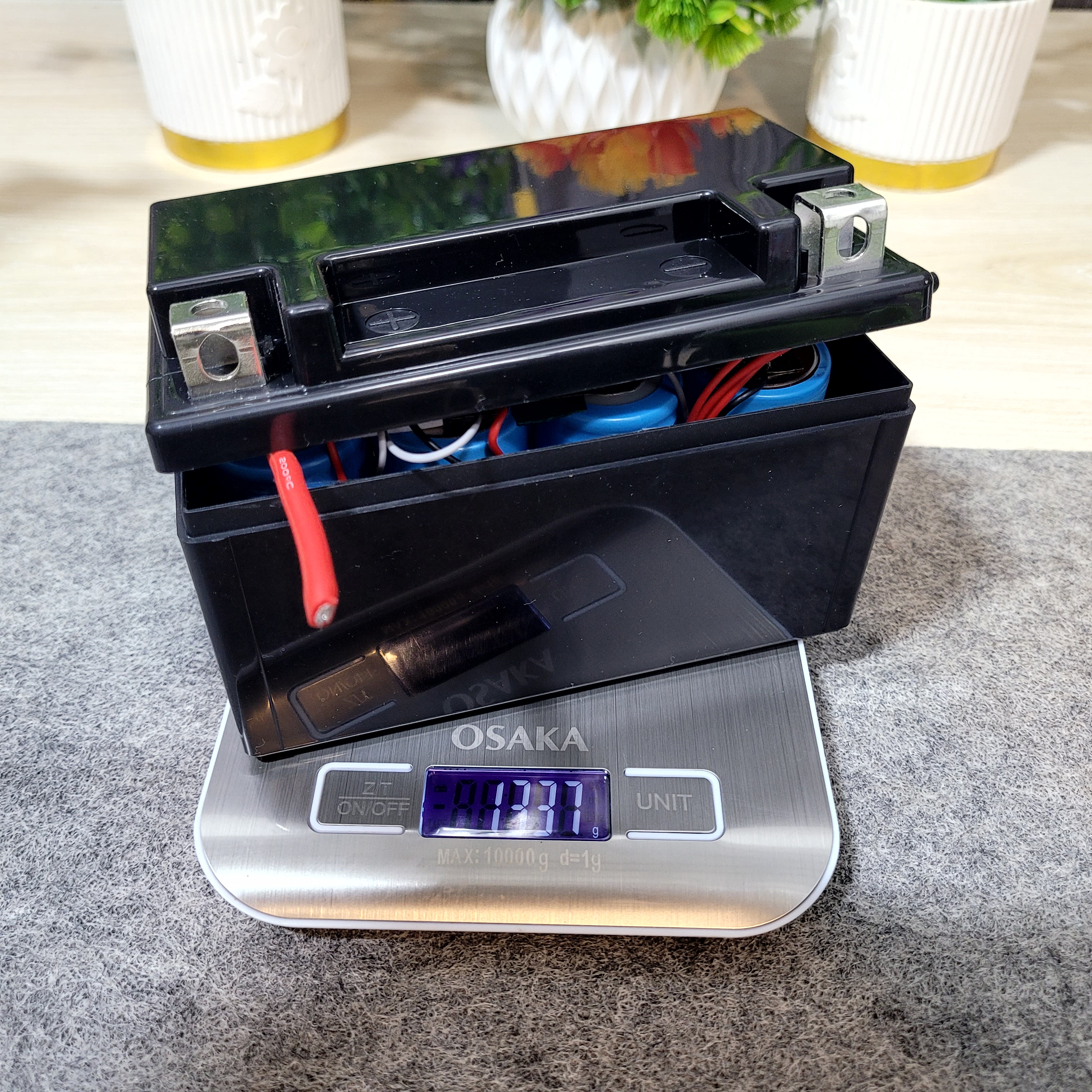 12V 12Ah LiFePO4 Bike Self-Start Battery Pack with Active Balancer, 7L Size, High Peak Current Support_img_8