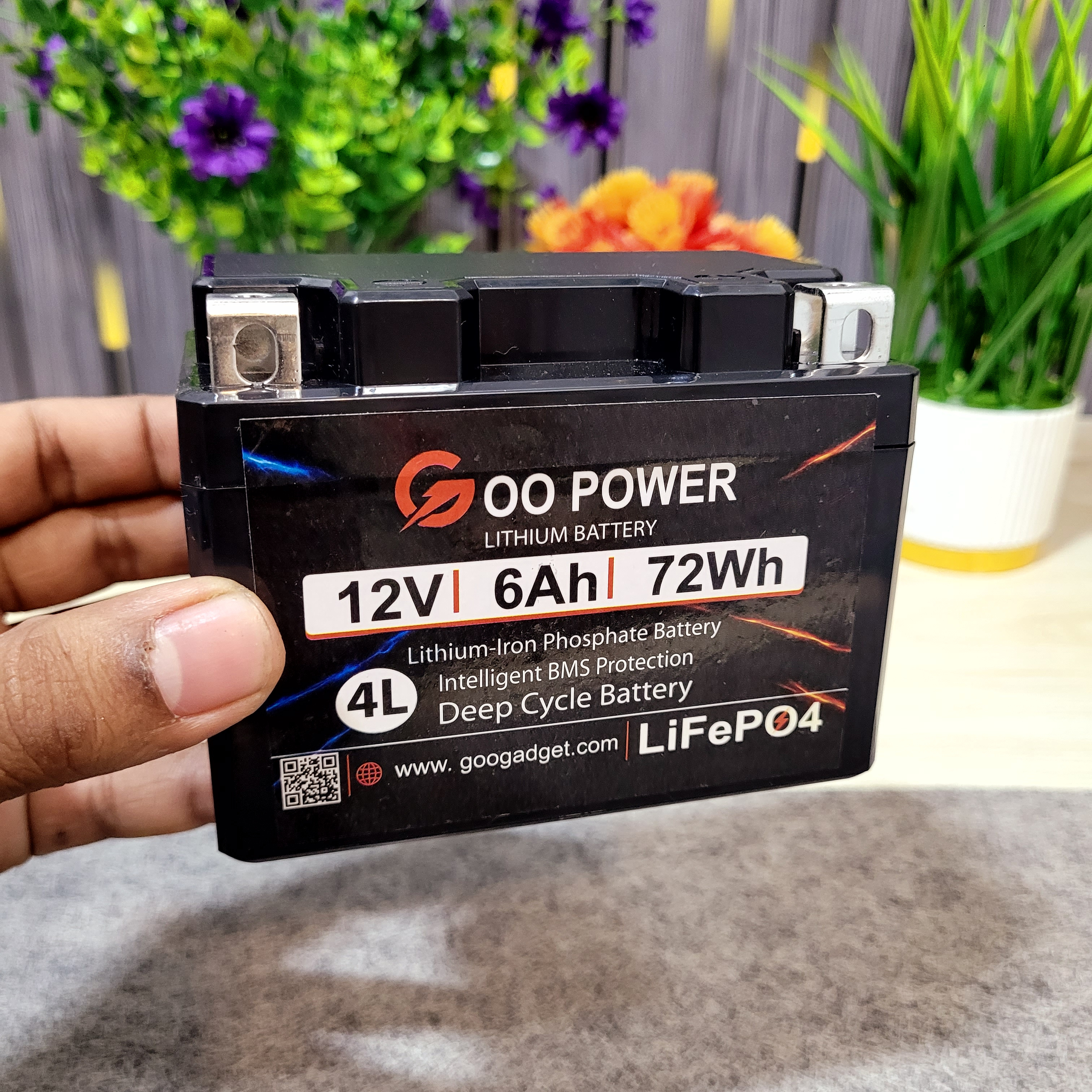 12V 6Ah LiFePO4 Bike Self-Start Battery with Active Balance 4L Size