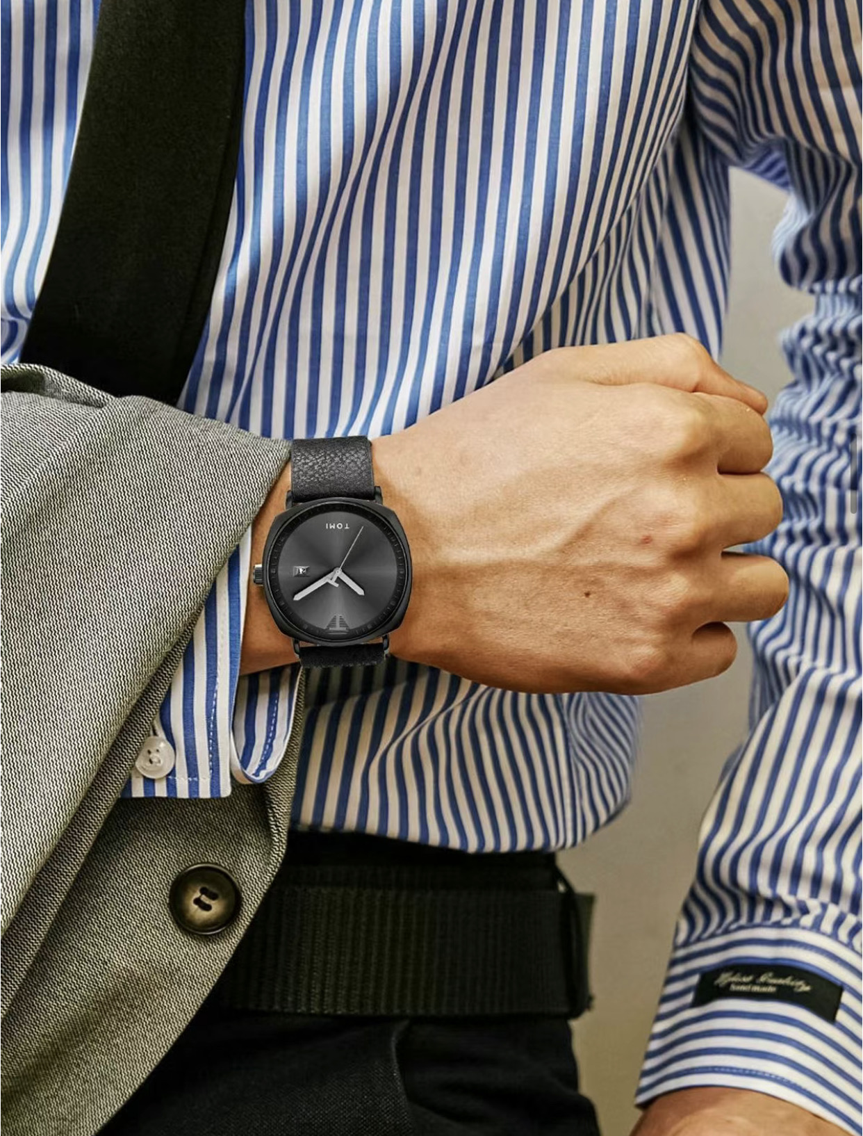 TOMI T-044 Men's Quartz Leather Belt Watch With Date (Black)_img_3