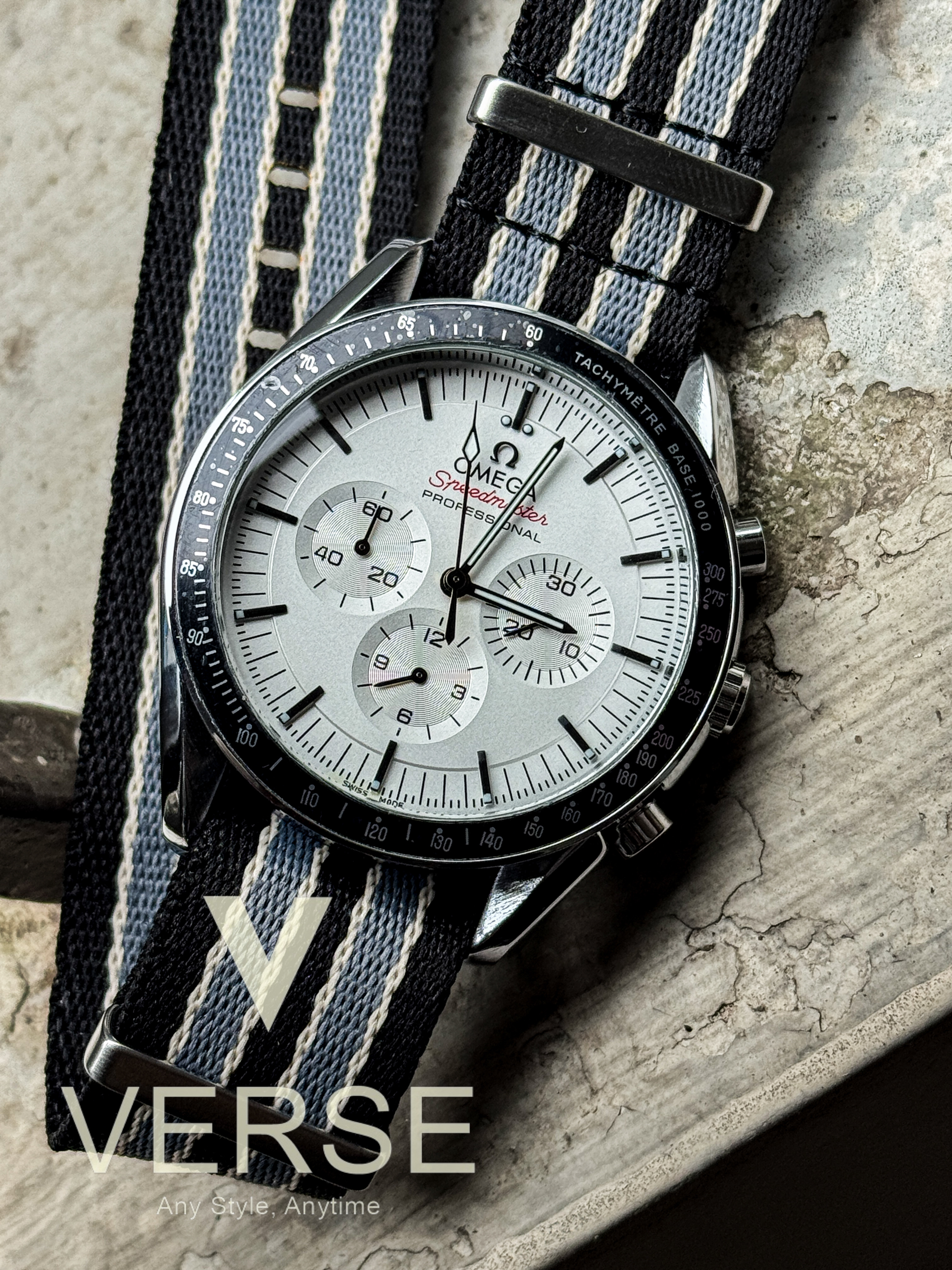 Omega Speedmaster moonwatch With free nato White dial