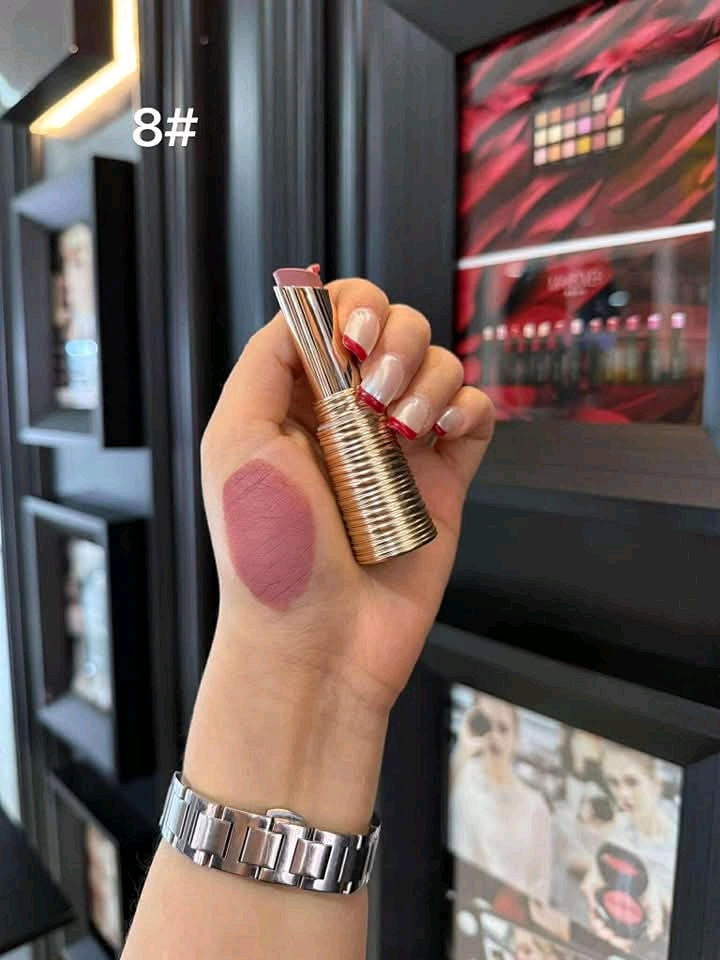 IMAGIC Matte Finish Lipstick (shade 8)