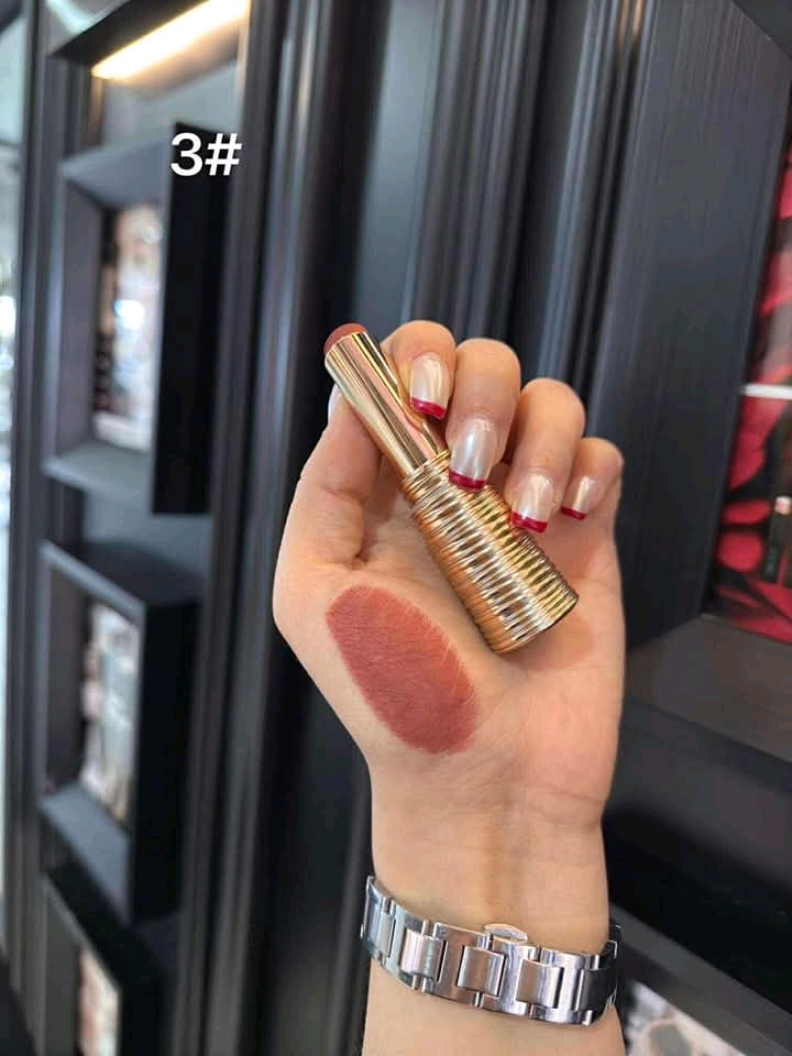 IMAGIC Matte Finish Lipstick (shade 3)