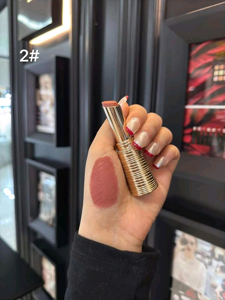 IMAGIC Matte Finish  Lipstick (shade 2)