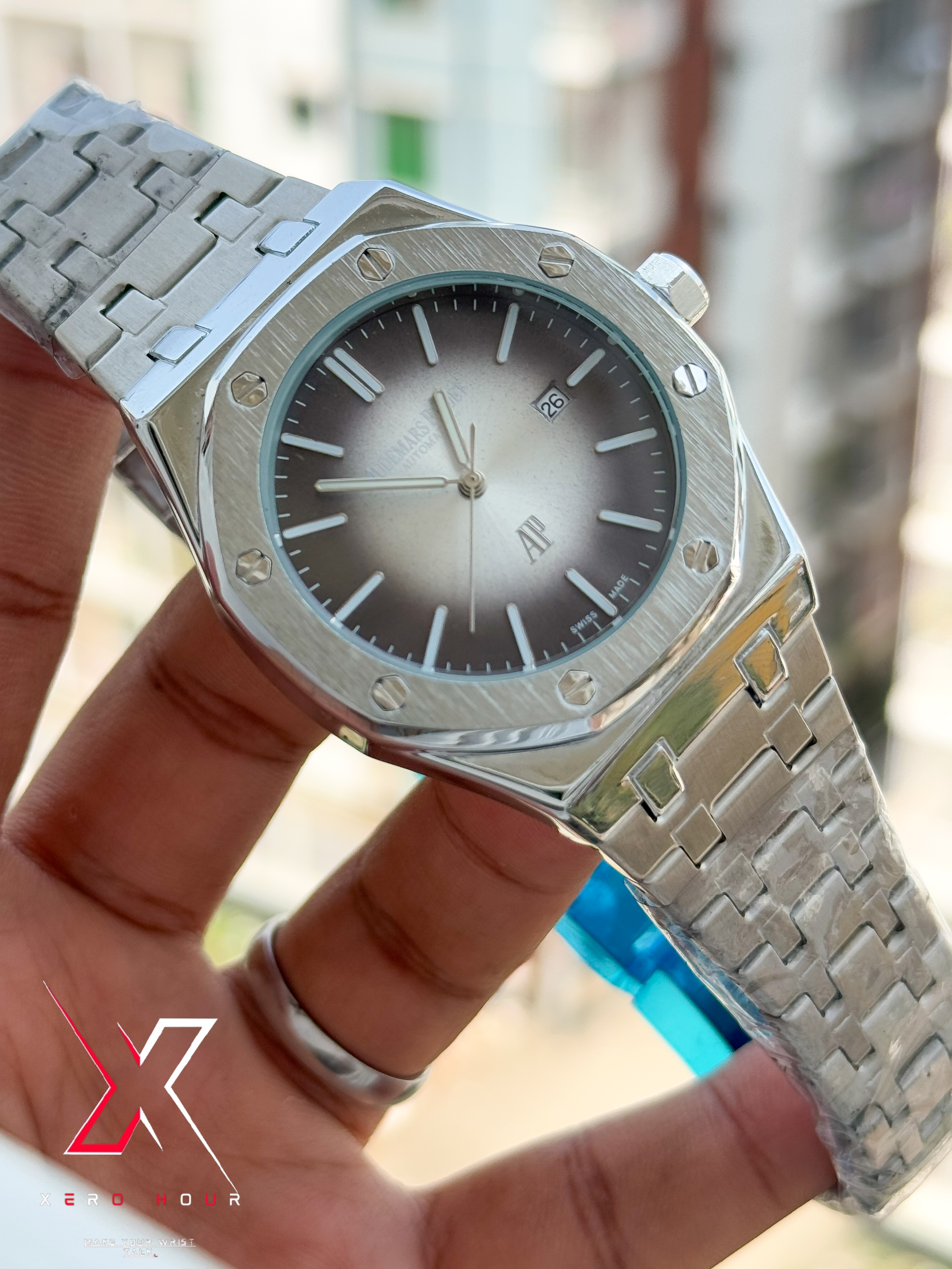 Audemars Piguet Royal Oak | Silver Shine Grey Dial 2025_img_4