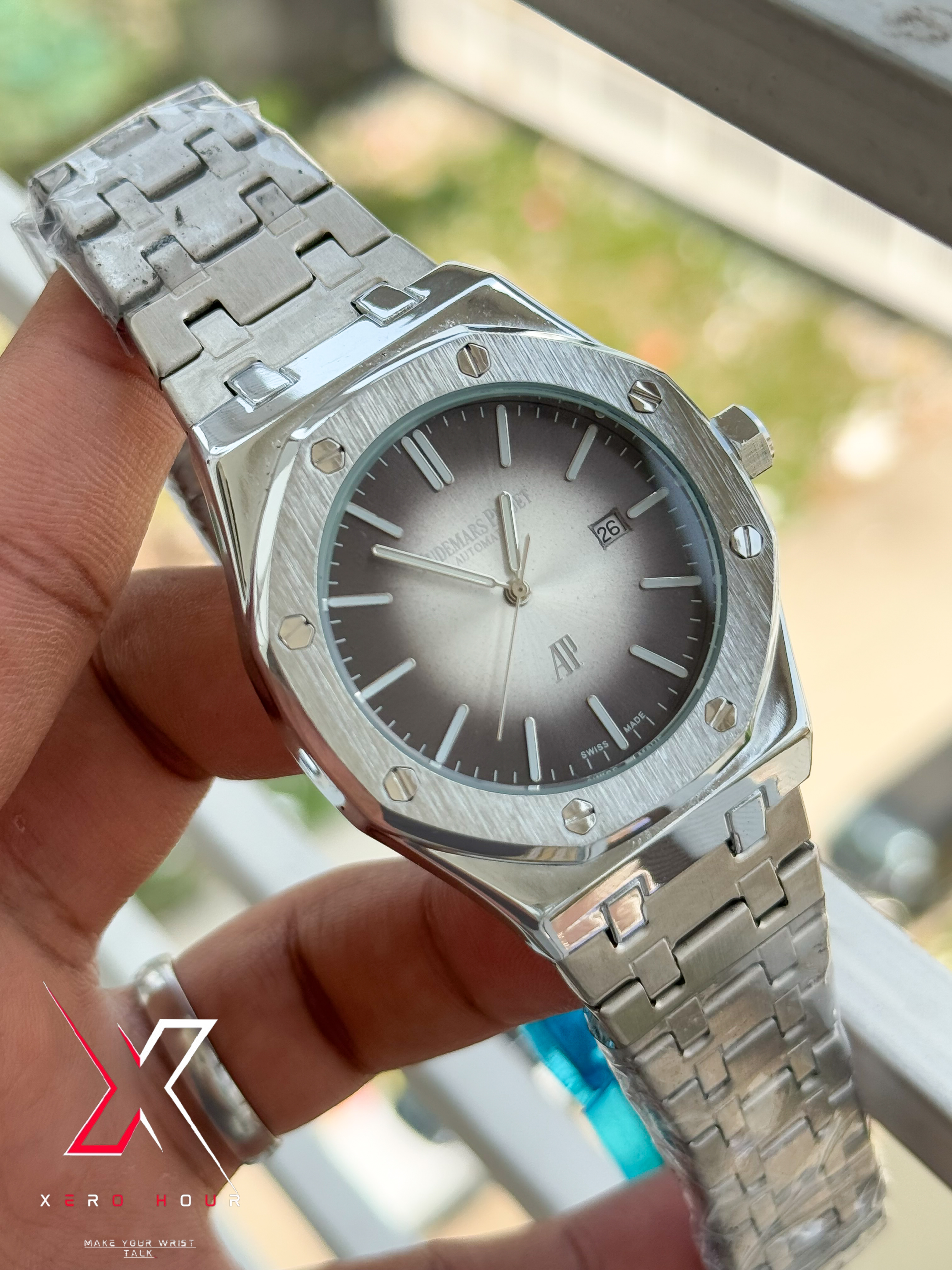 Audemars Piguet Royal Oak | Silver Shine Grey Dial 2025_img_3