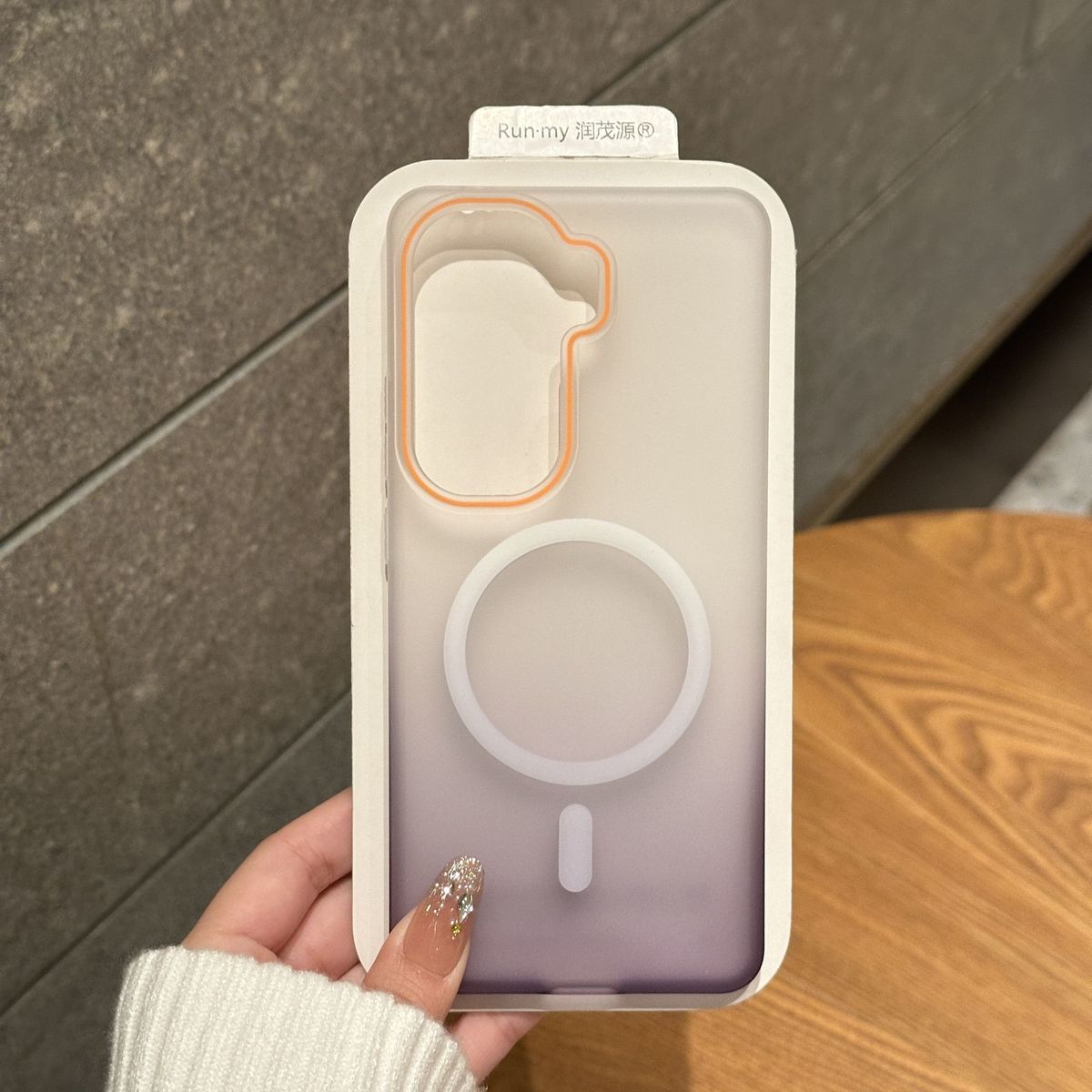 iQOO Neo10 Gradient Frosted Magnetic Skin-like Feel Hard Pc Transparent Cover_img_0