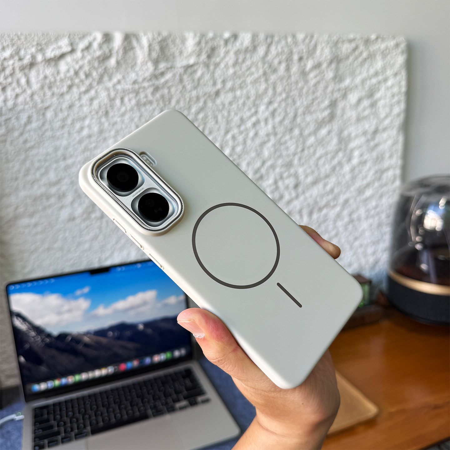 iQOO Neo11 Skin-like Feel Magnetic ring Hard Pc Cover_img_5