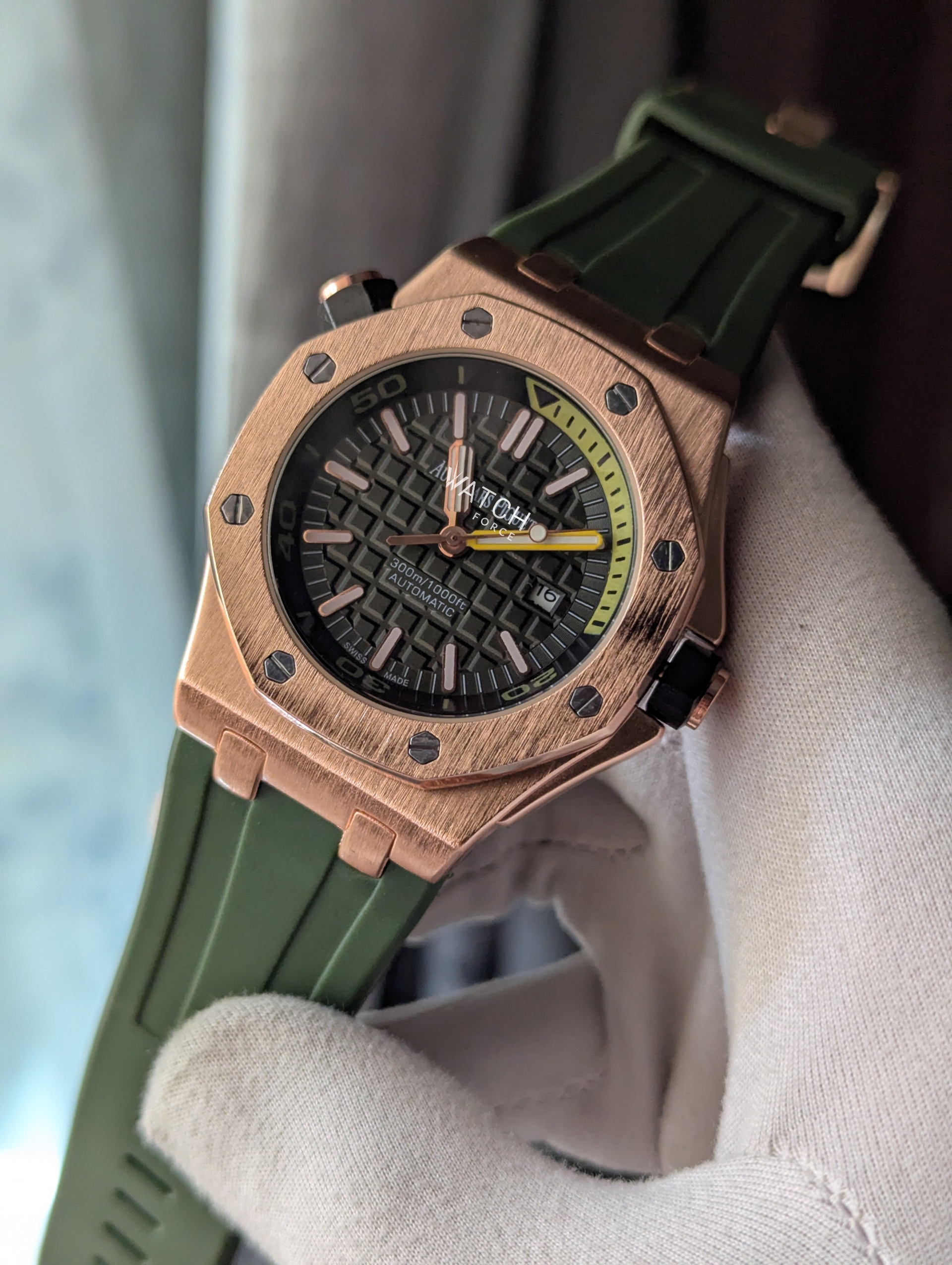 Ap Royal Oak Quartz Watch_img_2