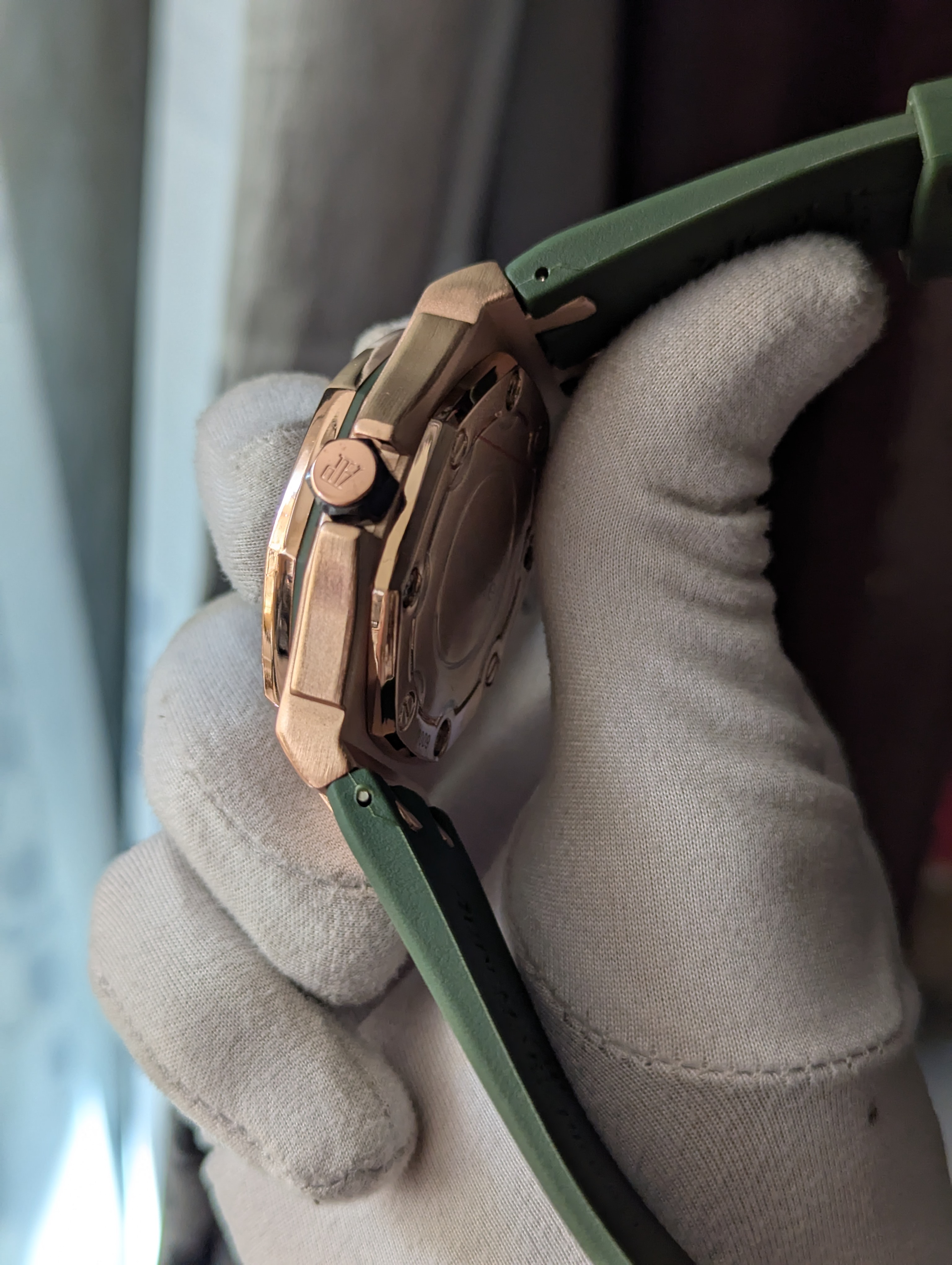 Ap Royal Oak Quartz Watch_img_4