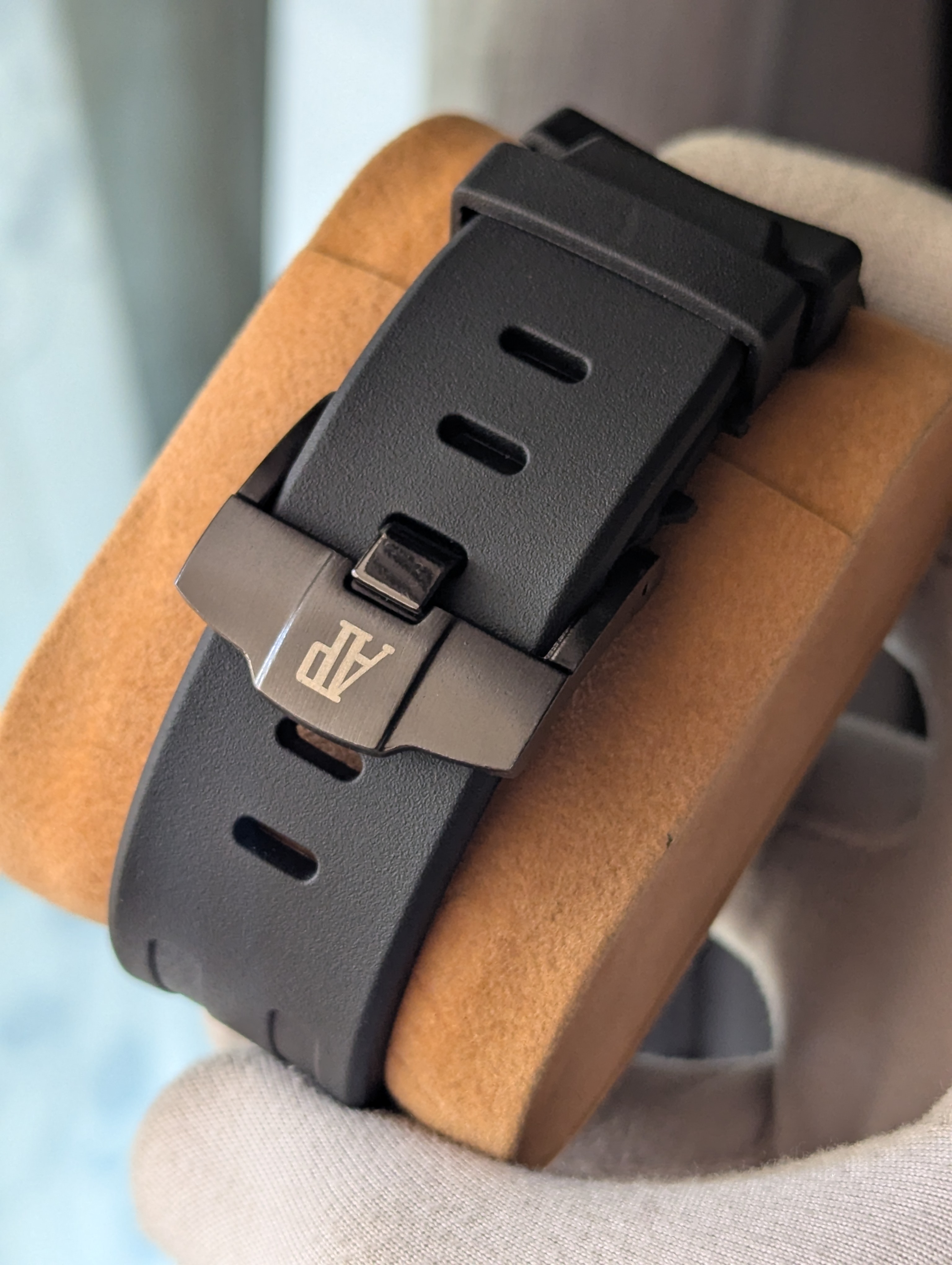 Ap Royal Oak Quartz Watch_img_6