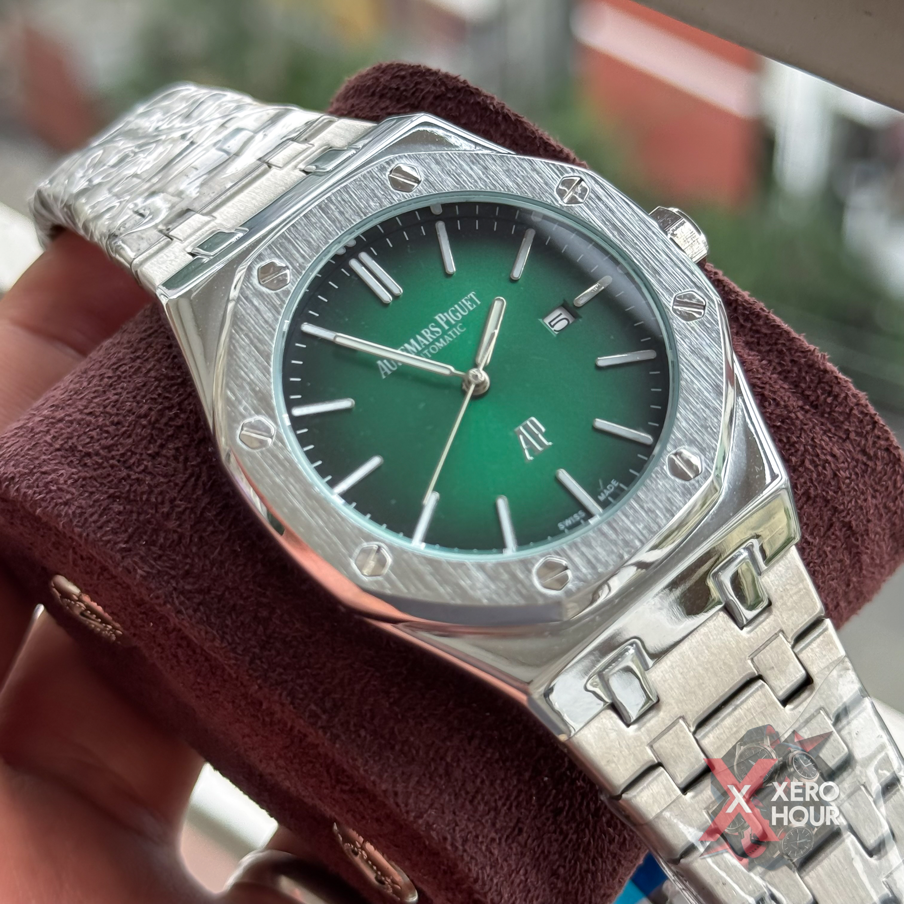 Audemars Piguet Royal oak 2025 - Steel body - Green dial
