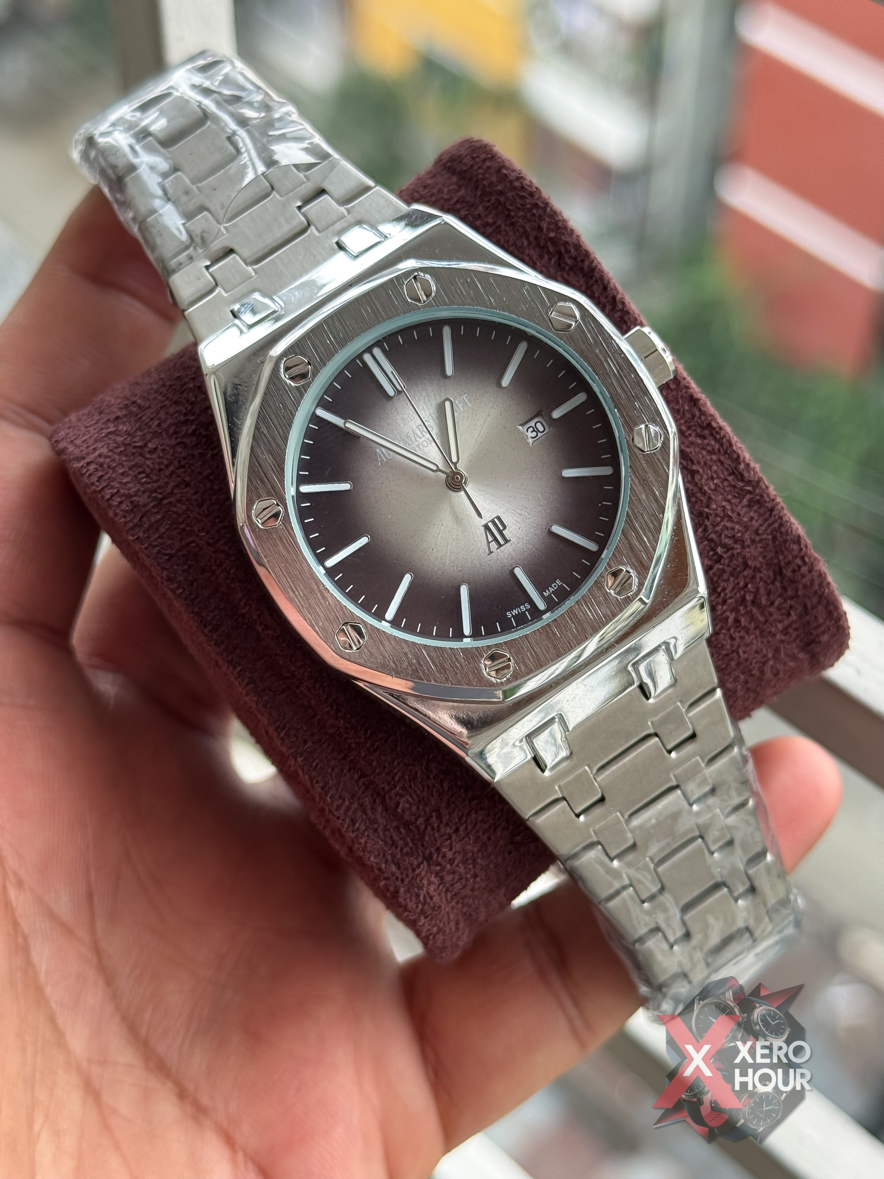 Audemars Piguet Royal Oak | Silver Shine Grey Dial 2025_img_1