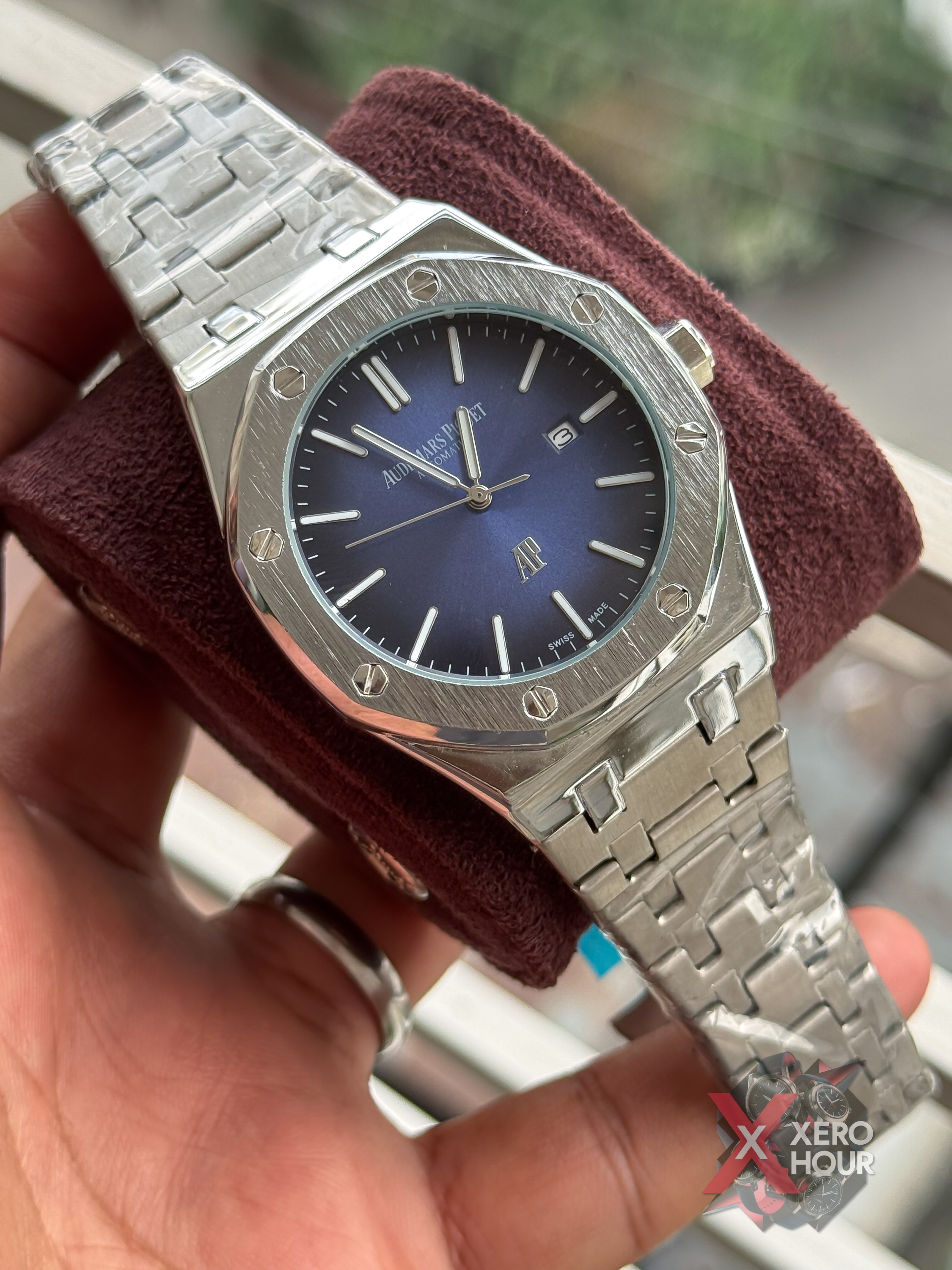 Audemars Piguet Royal Oak | Silver Shine Blue Dial 2025_img_1