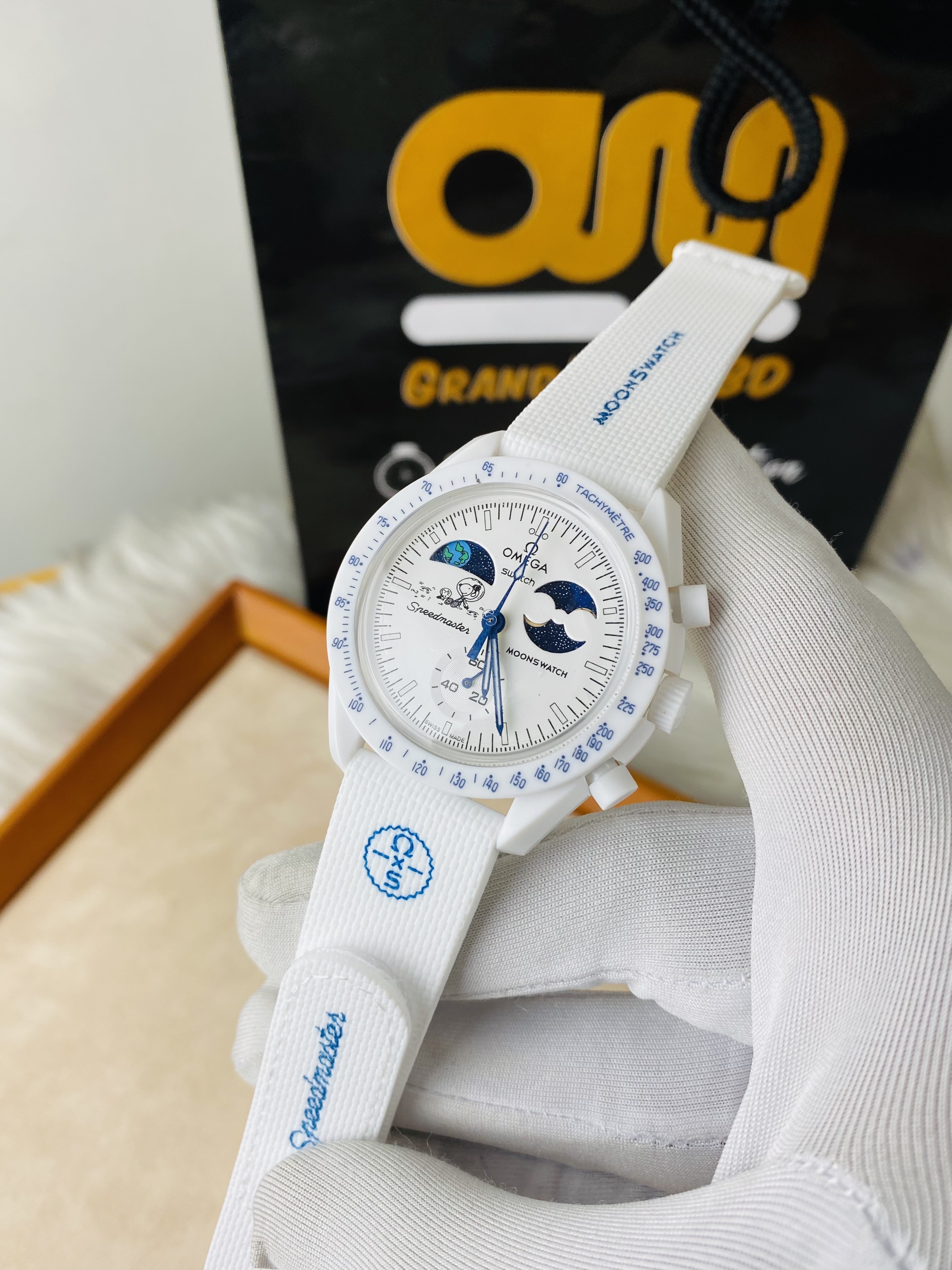 Swatch x Omega Bioceramic MoonSwatch || Full White