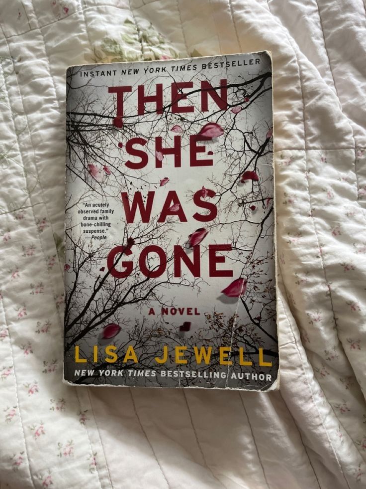 Then She Was Gone: A Novel Book by Lisa Jewell_img_1