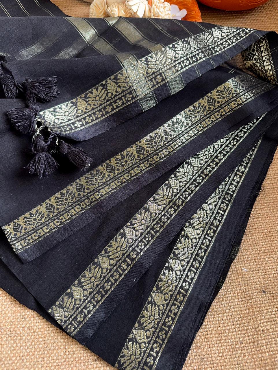 Black Handloom Saree_img_2