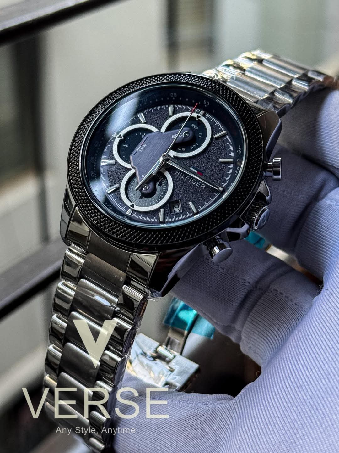 Hilfiger chrono chain blue dial