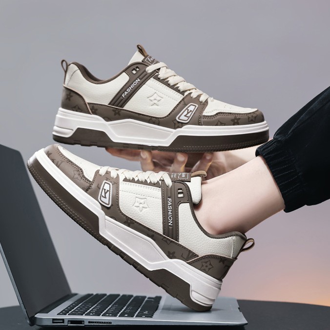 Fashionable sneakers_img_2