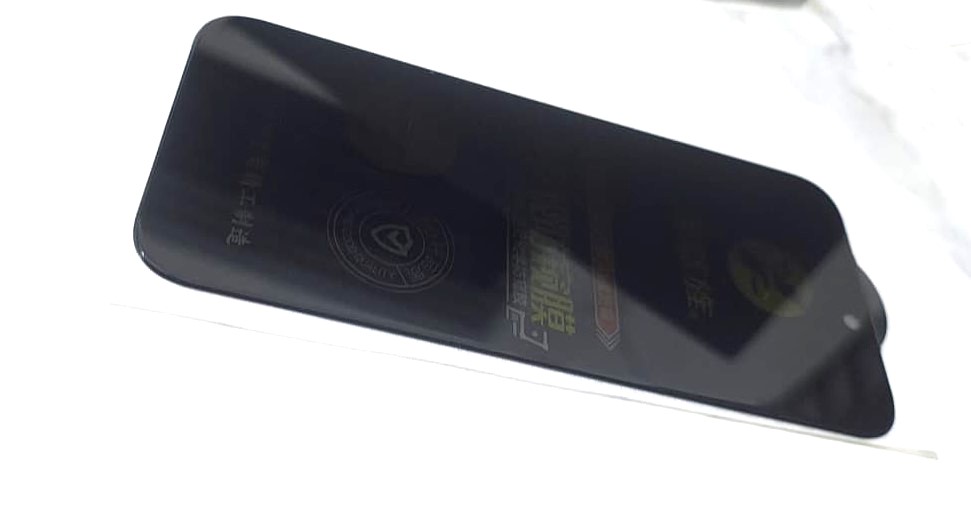 Privacy Gaming Screen Protector (iPhone 17ProMax)_img_2