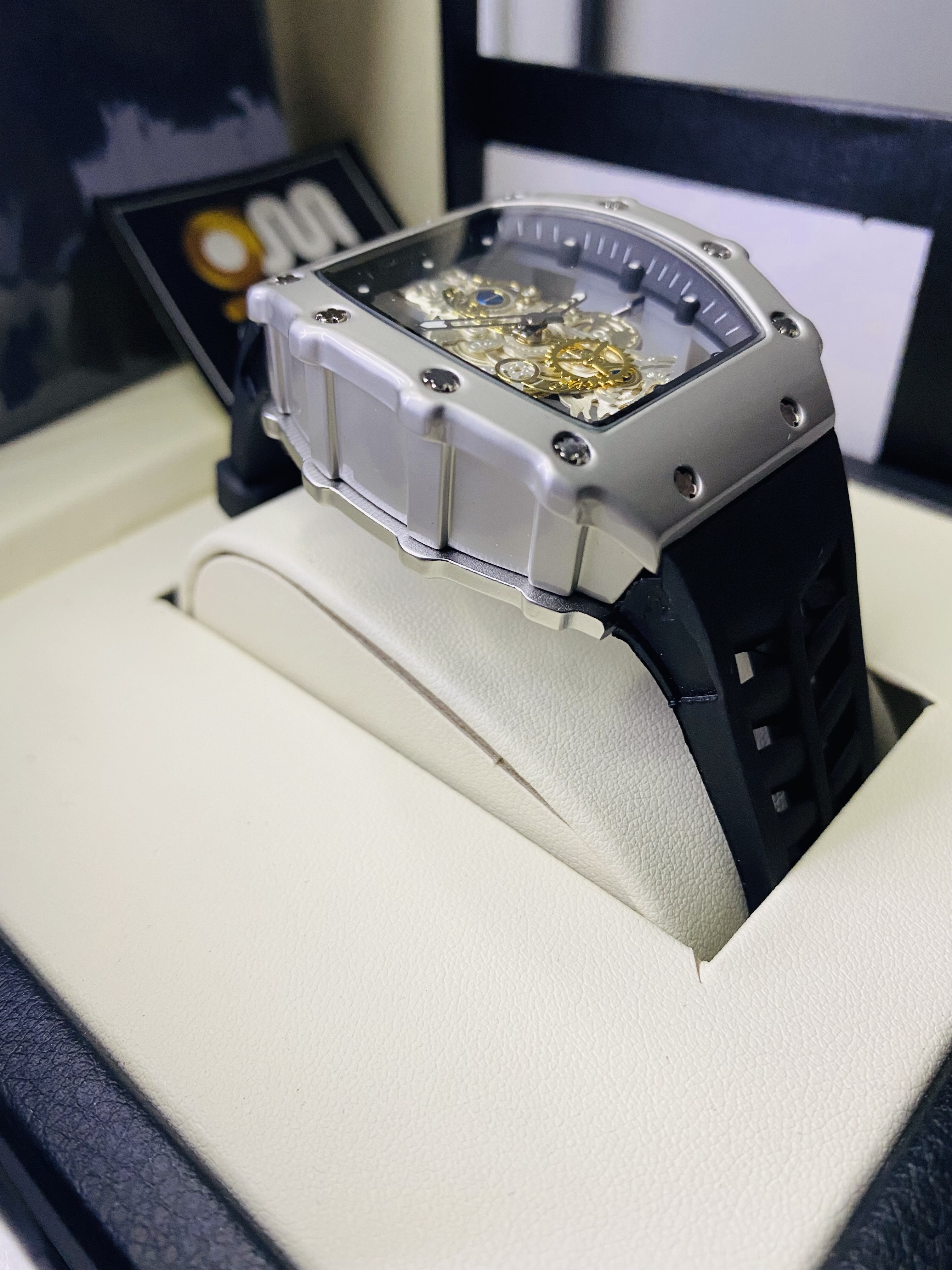 RM uper silver_img_1