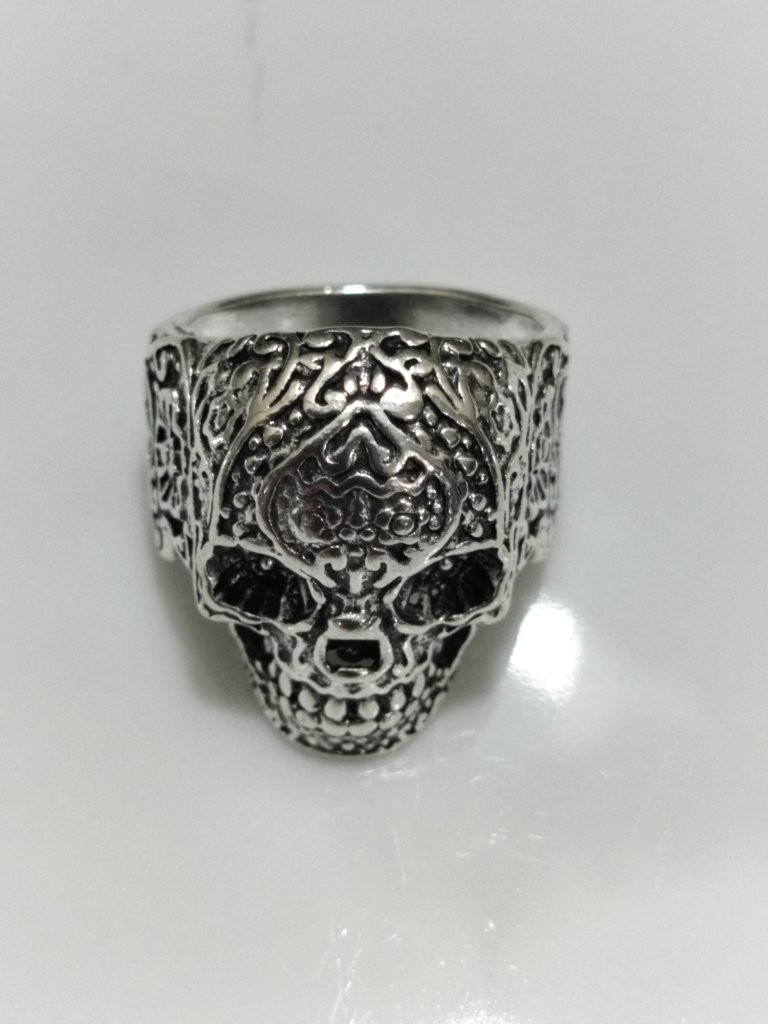 Skeleton Ring for Men & Women ( BIG RING ) | Gothic Skull Design | Unique Punk Jewelry