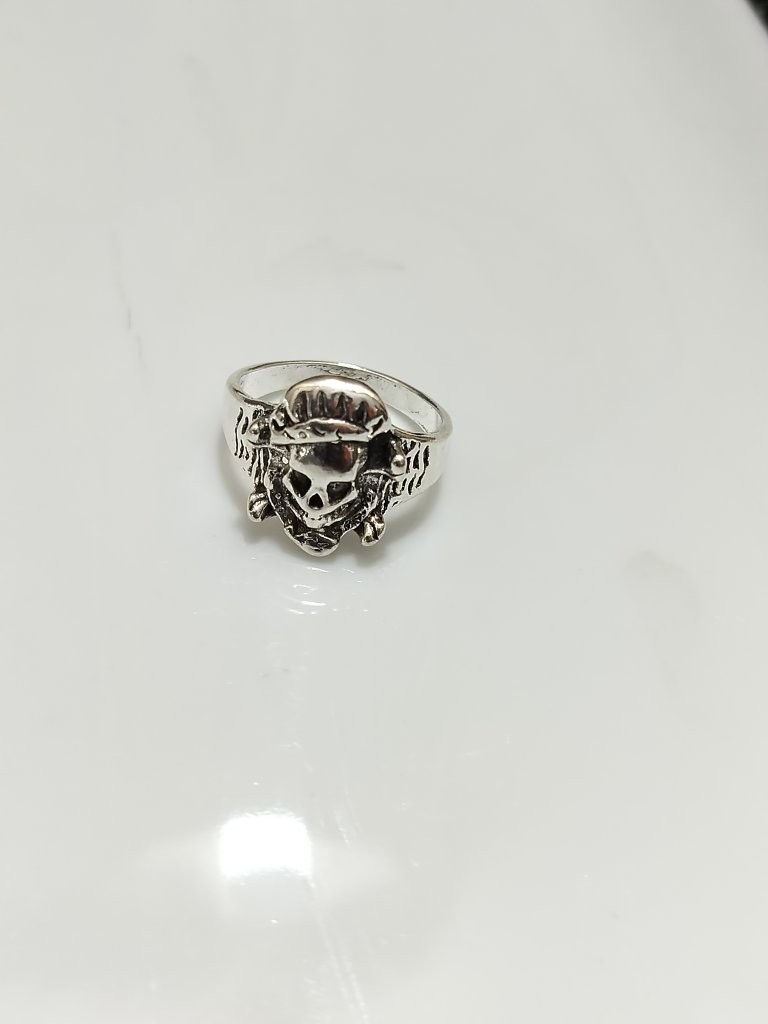 Skeleton Ring for Men & Women ( SMALL RING ) | Gothic Skull Design | Unique Punk Jewelry_img_1