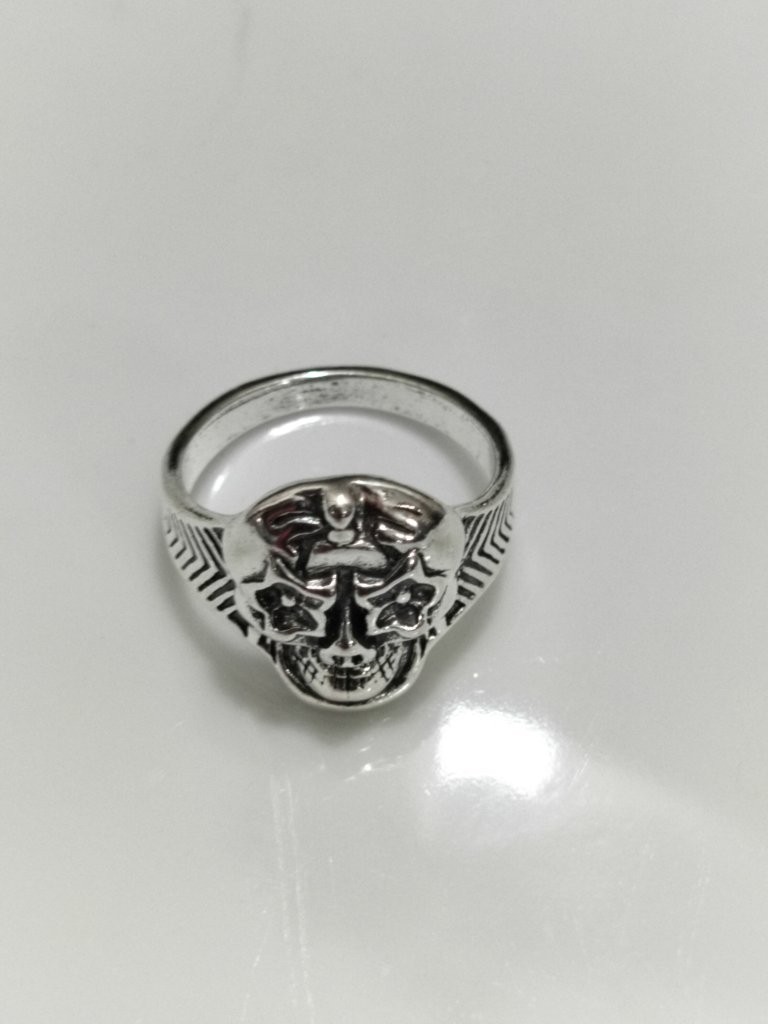Skeleton Ring for Men & Women ( SMALL RING ) | Gothic Skull Design | Unique Punk Jewelry_img_20